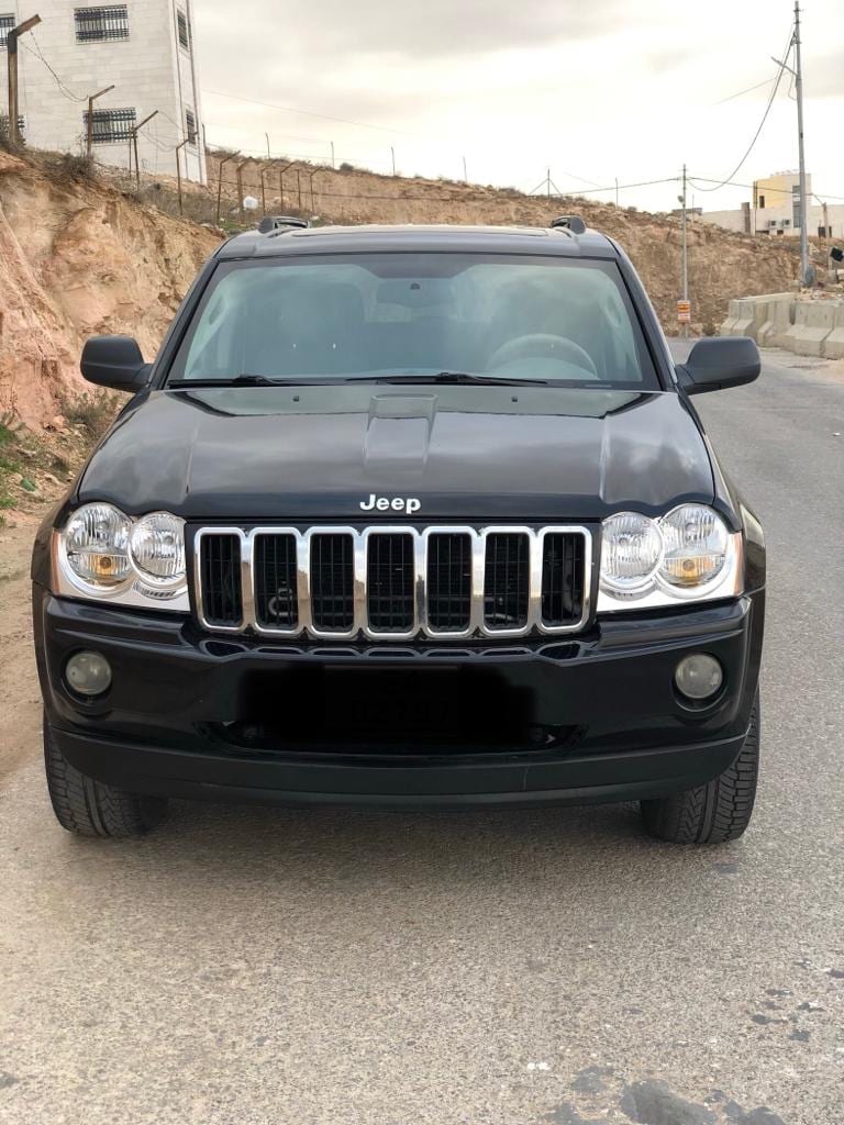 جيب جراند شيروكي 2005
لا تنسَ أنك شاهدت هذا الإعلان في عنكبوت
جيب بحاله ممتازه فل الفل ما عدا...