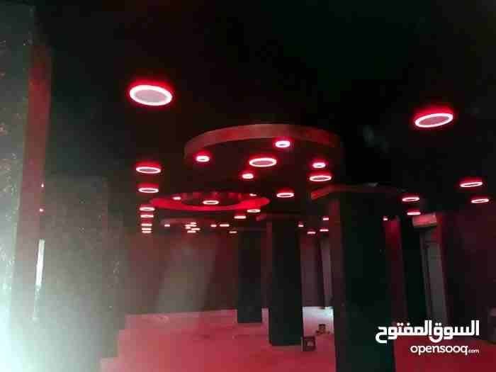 كوفي شوب وبلياردو وبلاي ستيشن للبيع بداعي الهجره
لا تنسَ أنك شاهدت هذا الإعلان في عنكبوت
السلام ع...