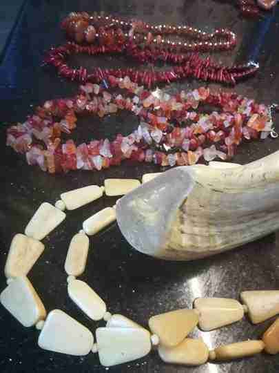 natural necless gemstones
لا تنسَ أنك شاهدت هذا الإعلان في عنكبوت
gems and jewelery neckless...