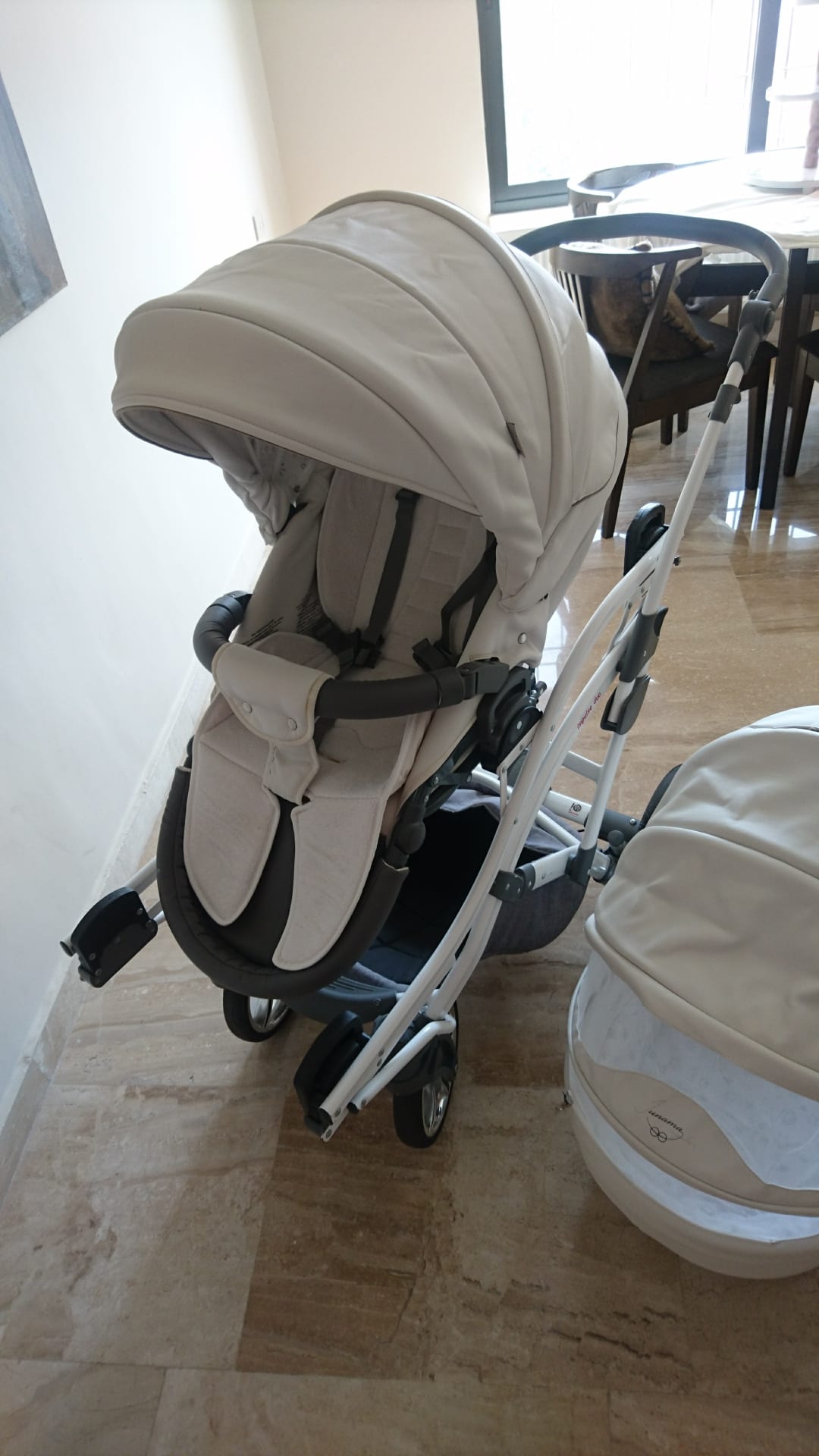 junama Stroller 2015 made in Poland excellent condition
لا تنسَ أنك شاهدت هذا الإعلان في عنكبوت...
