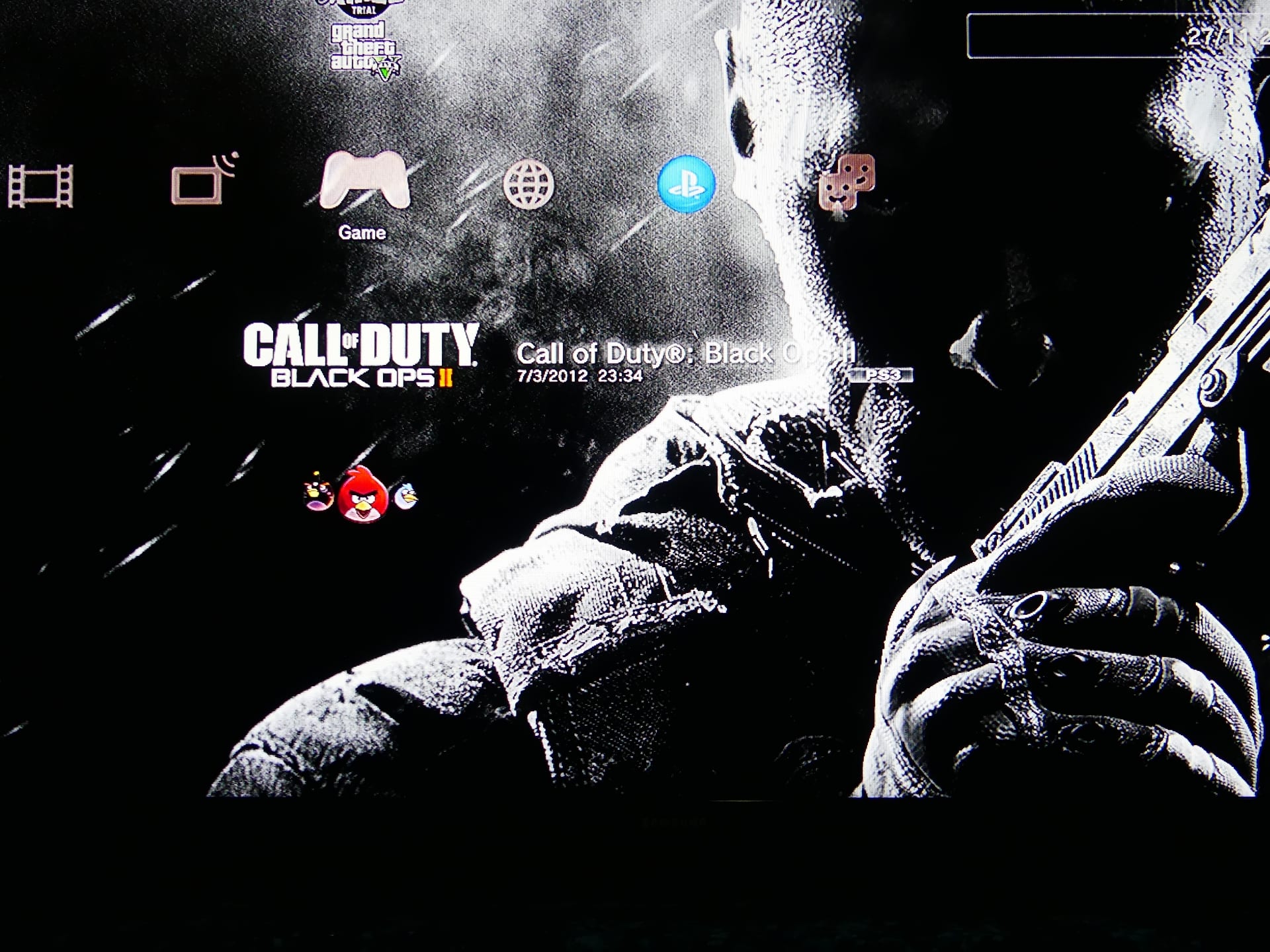 ps3 بحاال الوكالة
لا تنسَ أنك شاهدت هذا الإعلان في عنكبوت
بلاستيشن 3... سوبر سليم... بحال الو...