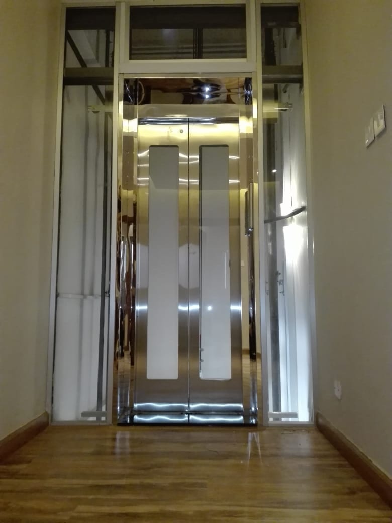 المركزية لصيانة وتركيب المصاعد الكهربائية Elevators / Lifts
لا تنسَ أنك شاهدت هذا الإعلان في عنكبوت...