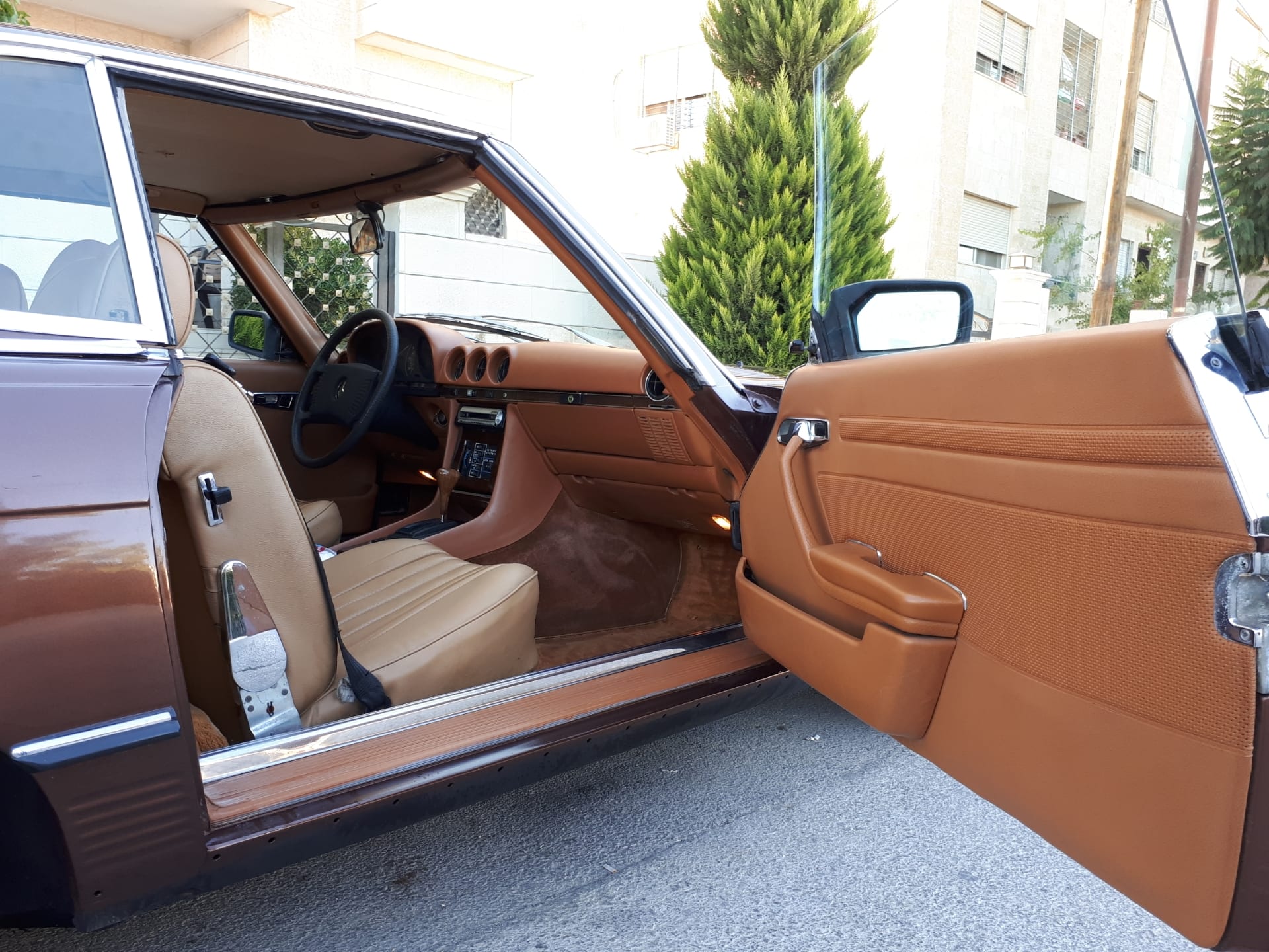 مرسيدس كلاسيك SL 450 موديل 1979
لا تنسَ أنك شاهدت هذا الإعلان في عنكبوت
مرسيدس كلاسيك SL 450...