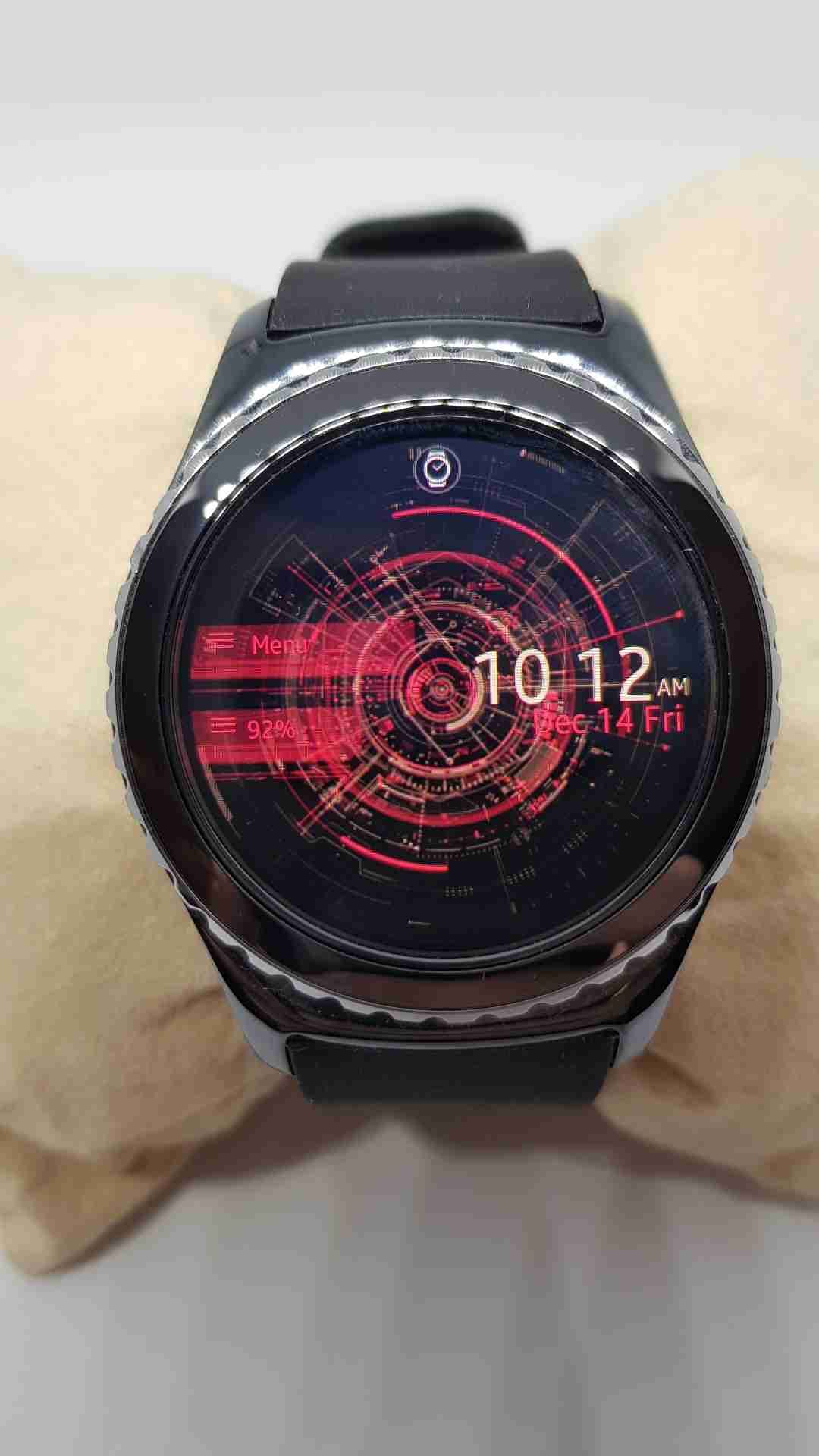 GEAR S2 CLASSIC IN EXCELLENT CONDITION
لا تنسَ أنك شاهدت هذا الإعلان في عنكبوت
GEAR S2 CLASSI...