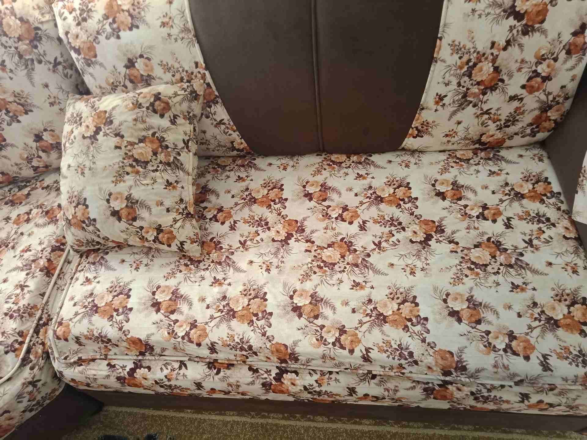 كورنر للبيع
لا تنسَ أنك شاهدت هذا الإعلان في عنكبوت
طقم كورنر نظيف للبيع بسعر مغري للتواصل 079696...