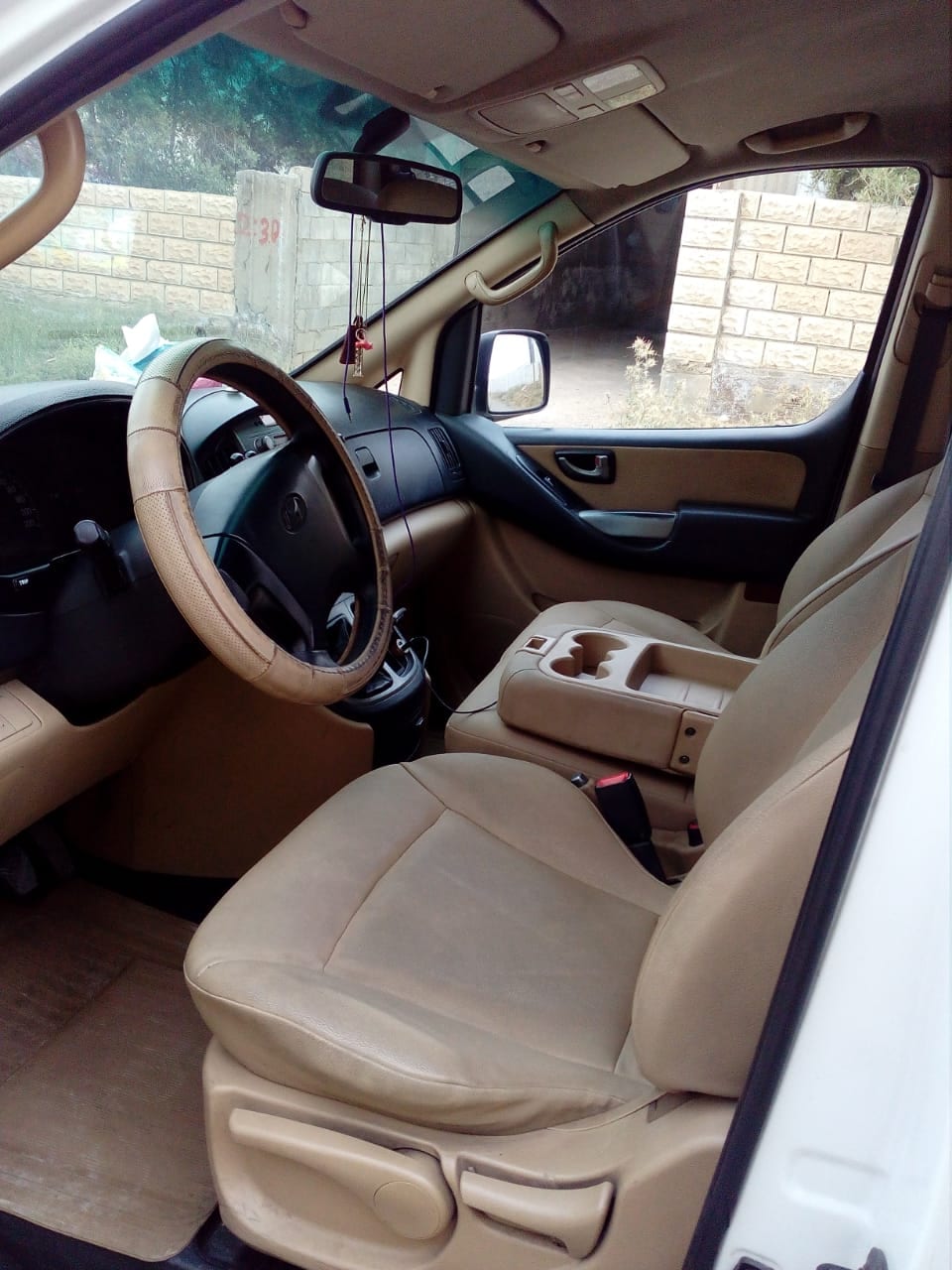 باص للبيع
لا تنسَ أنك شاهدت هذا الإعلان في عنكبوت
باص هونداي H1 2009 بنزين 8 ركاب . مرخص سنة...