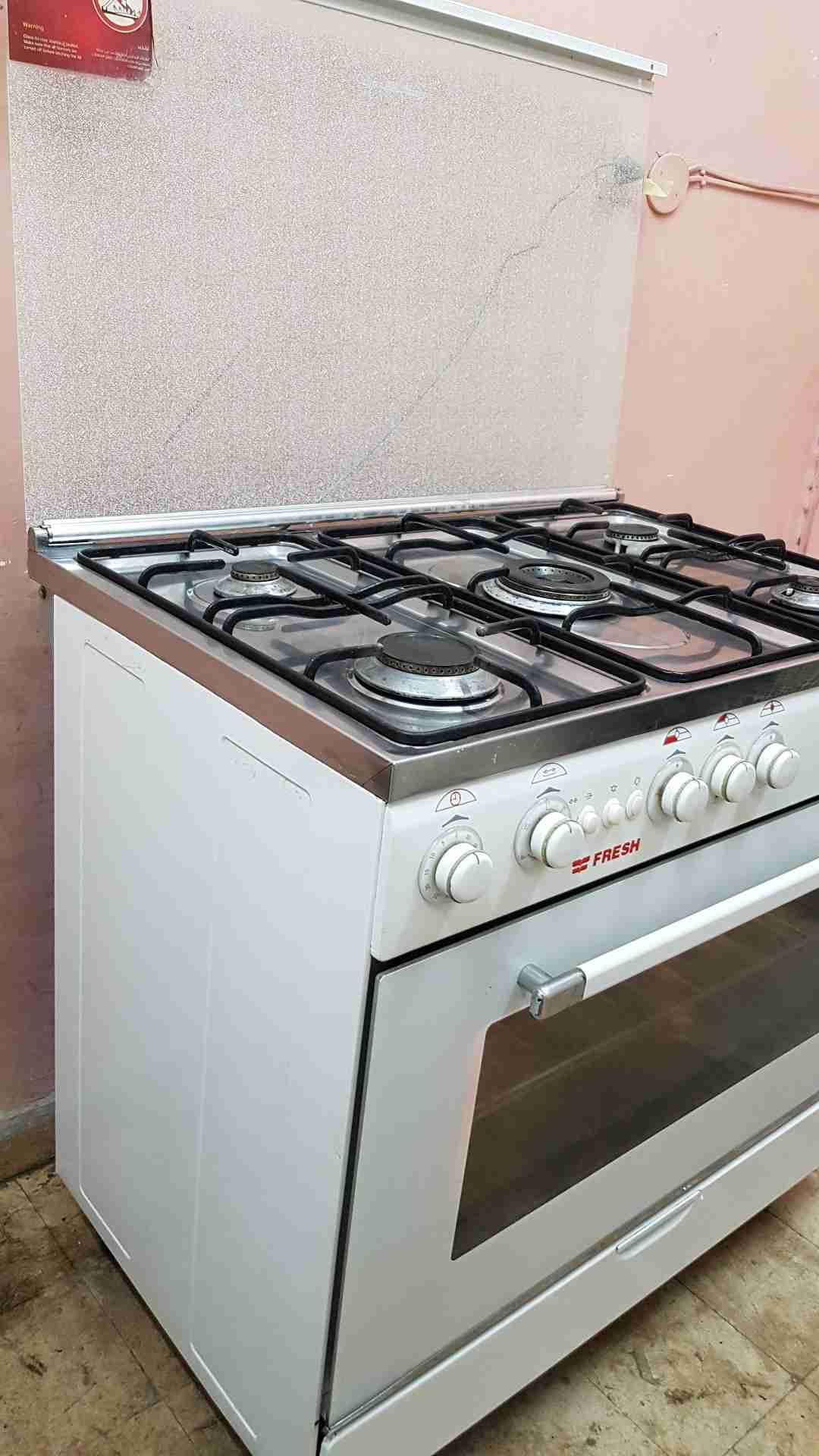 غاز خمس عيون
لا تنسَ أنك شاهدت هذا الإعلان في عنكبوت
غاز نوع فرش مصري خمس عيون وفرن وشعله الك...