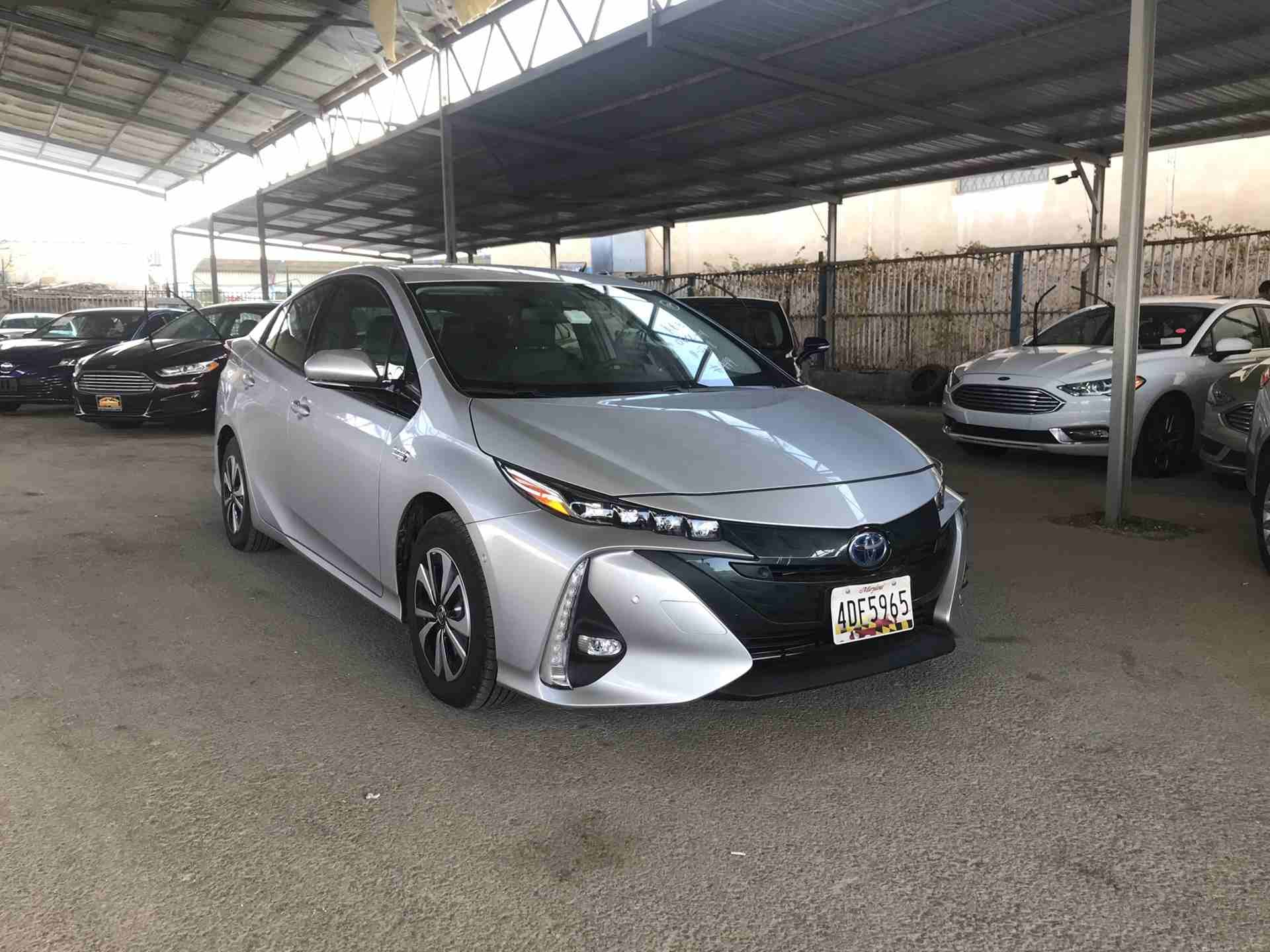 TOYOTA PRIUS PRIME 2017( هايبرد شحن ) حرة بدون جمرك
لا تنسَ أنك شاهدت هذا الإعلان في عنكبوت
تو...