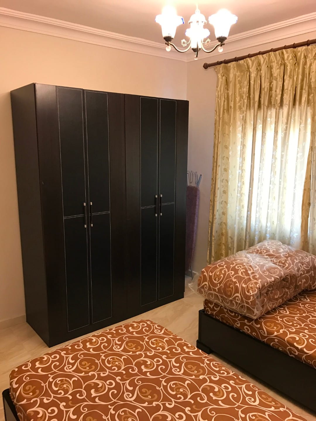 شقة مفروشة فرش كامل جديدة بالقرب من الجامعة الأردنية – ضاحية الرشيد
لا تنسَ أنك شاهدت هذا الإعلان في عنكبوت...
