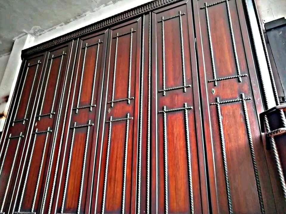 غرفة نوم للبيع بسعر مغري
لا تنسَ أنك شاهدت هذا الإعلان في عنكبوت
غرفة نوم للبيع لتواصل079140...