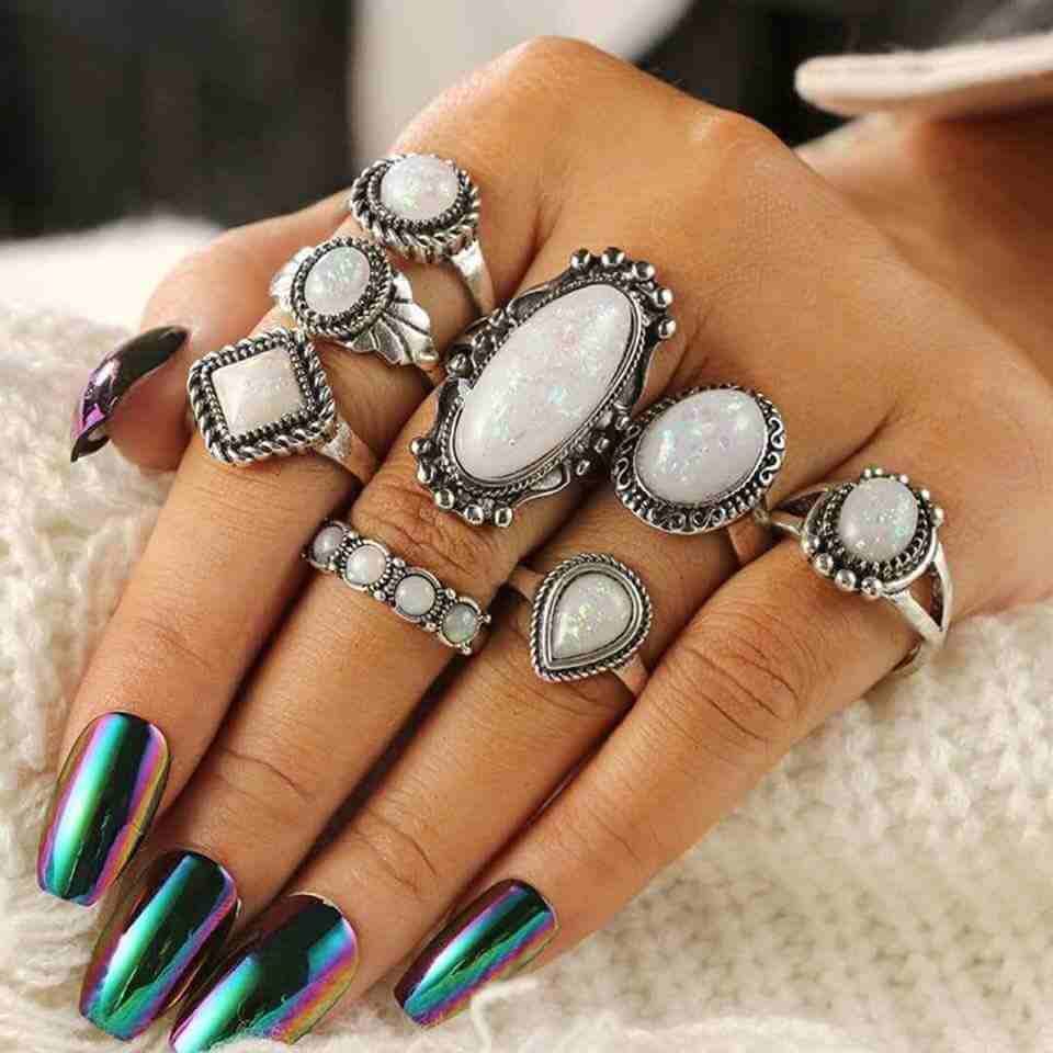 شروة اكسسوارات 400 قطعه ب 280 دينار ....اطقم خواتم وحلوق و سناسيل واساور
لا تنسَ أنك شاهدت هذا الإعلان في عنكبوت...