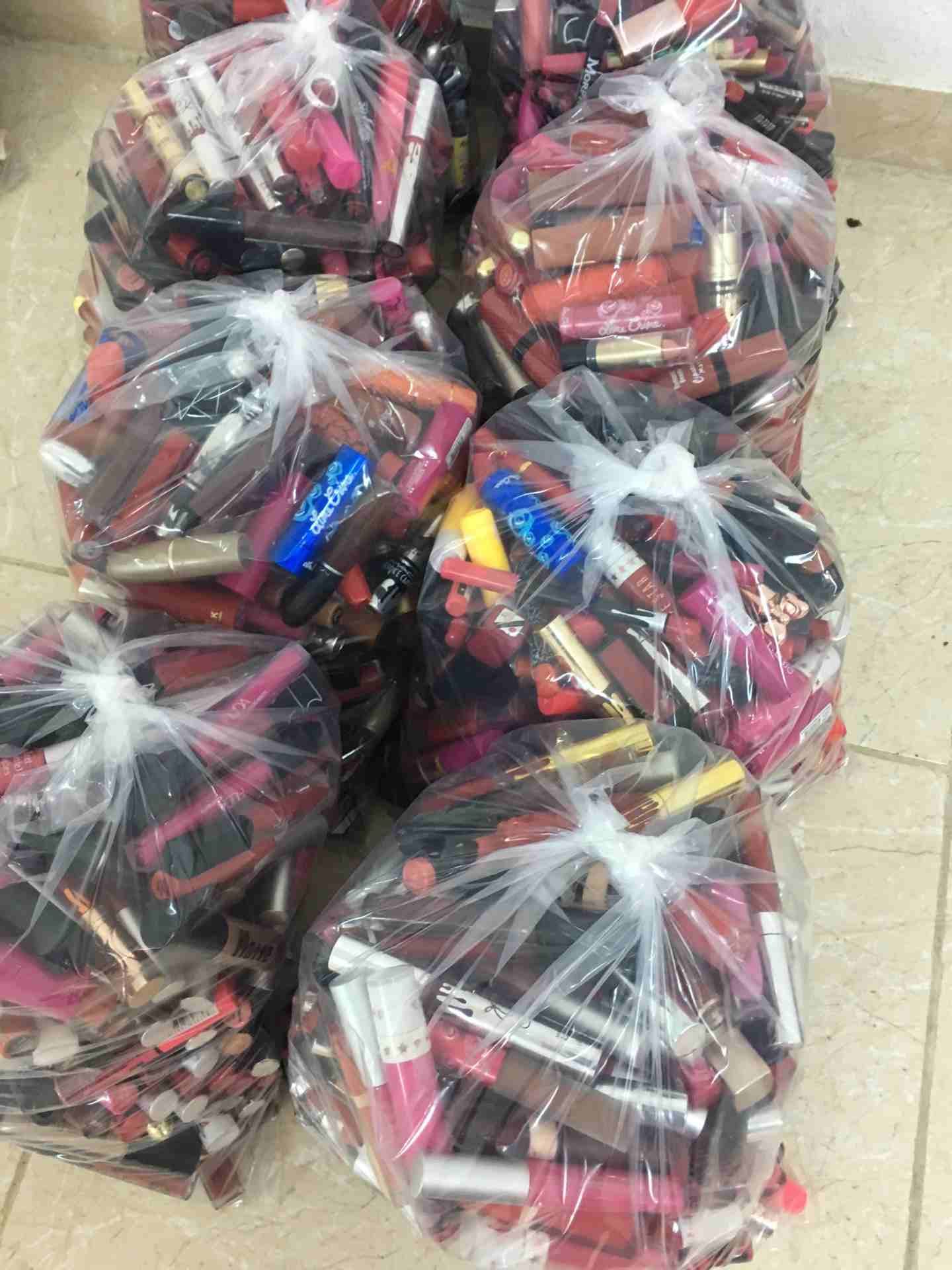 شررررررررروه 4200 قطعه بسعر محرررررروق
لا تنسَ أنك شاهدت هذا الإعلان في عنكبوت
شروه بسسسسسسسعر مح...