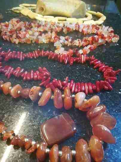 natural necless gemstones
لا تنسَ أنك شاهدت هذا الإعلان في عنكبوت
gems and jewelery neckless...