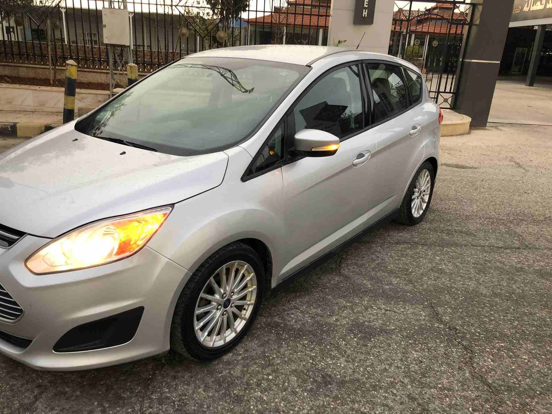 فور C-MAX2013للبيع
لا تنسَ أنك شاهدت هذا الإعلان في عنكبوت
فورد سي ماكس 2013للبيع بسعر مغري
لون...