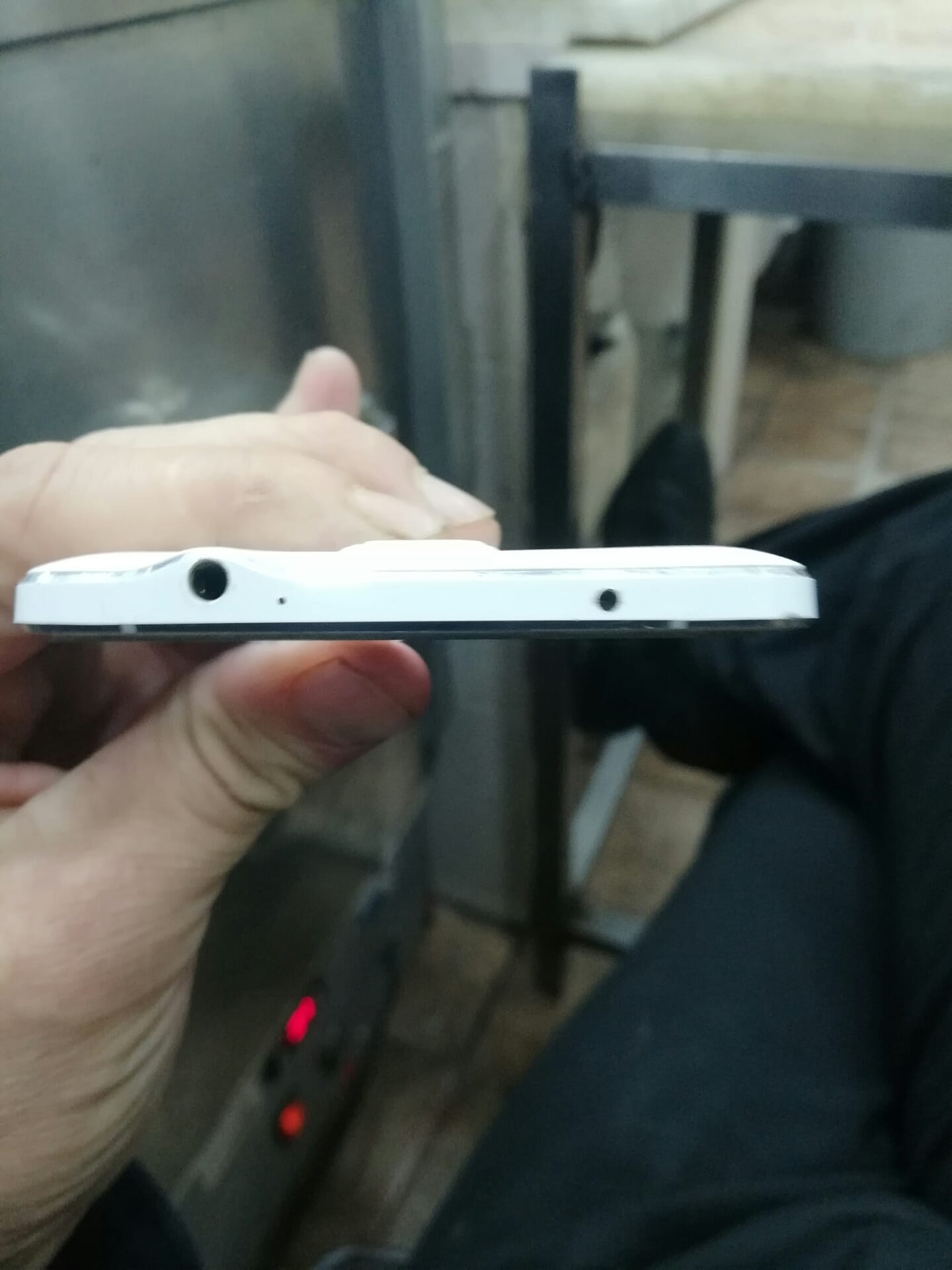 نوت 4 فور جي
لا تنسَ أنك شاهدت هذا الإعلان في عنكبوت
جهاز سامسونج نوت4 اخوالجديد ولا أي ملا...