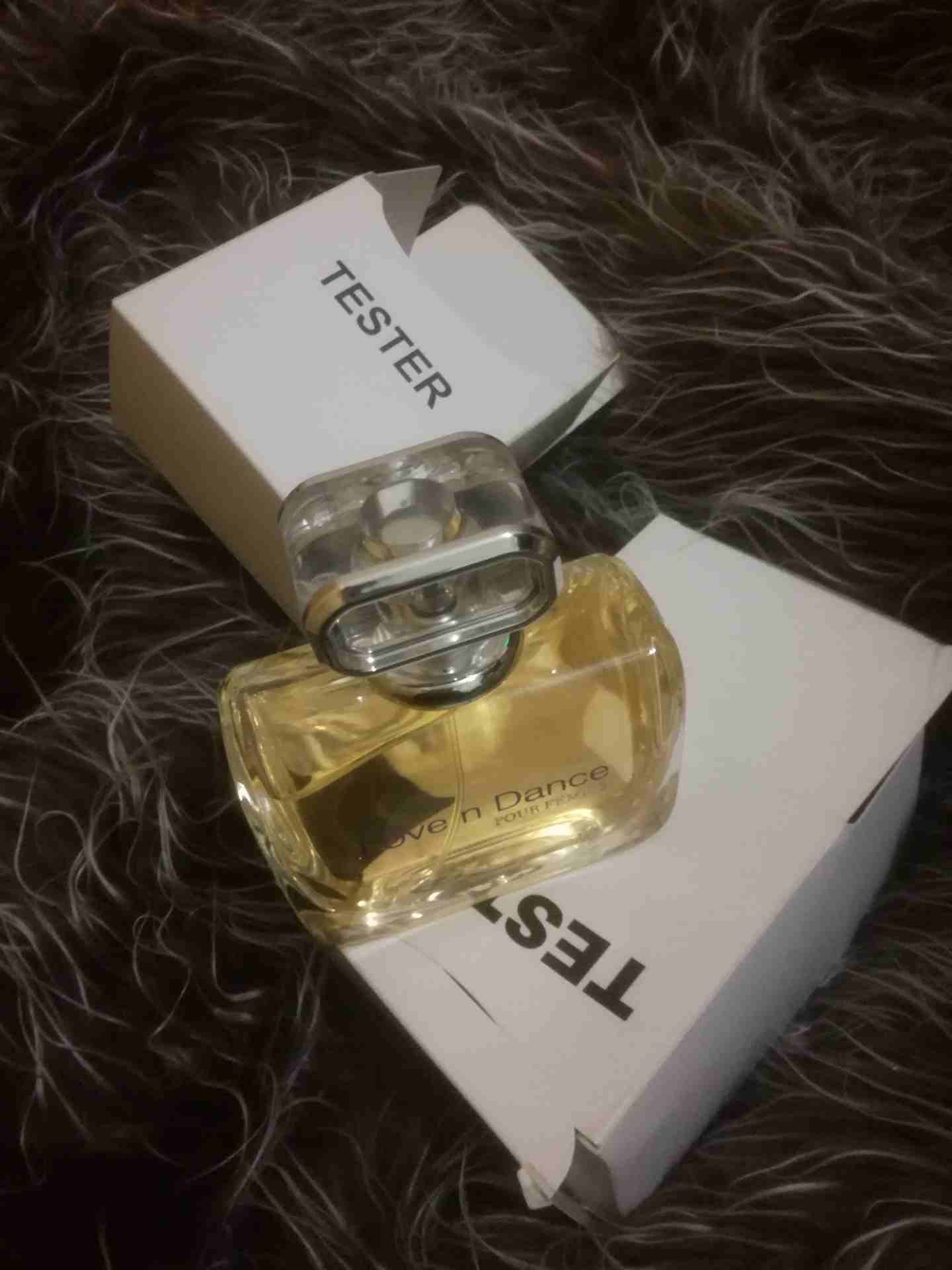 يوجد عطور تستر ماركات عالمية< بسعر حرق > البيع جمله
لا تنسَ أنك شاهدت هذا الإعلان في عنكبوت...
