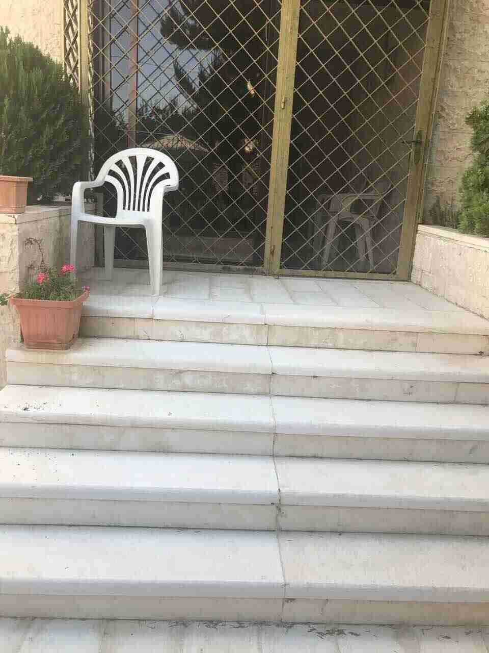 فيلا للبيع خلدا خلف المدارس الانجليزيه مساحه الأرض 400م البناء 350
لا تنسَ أنك شاهدت هذا الإعلان في عنكبوت...