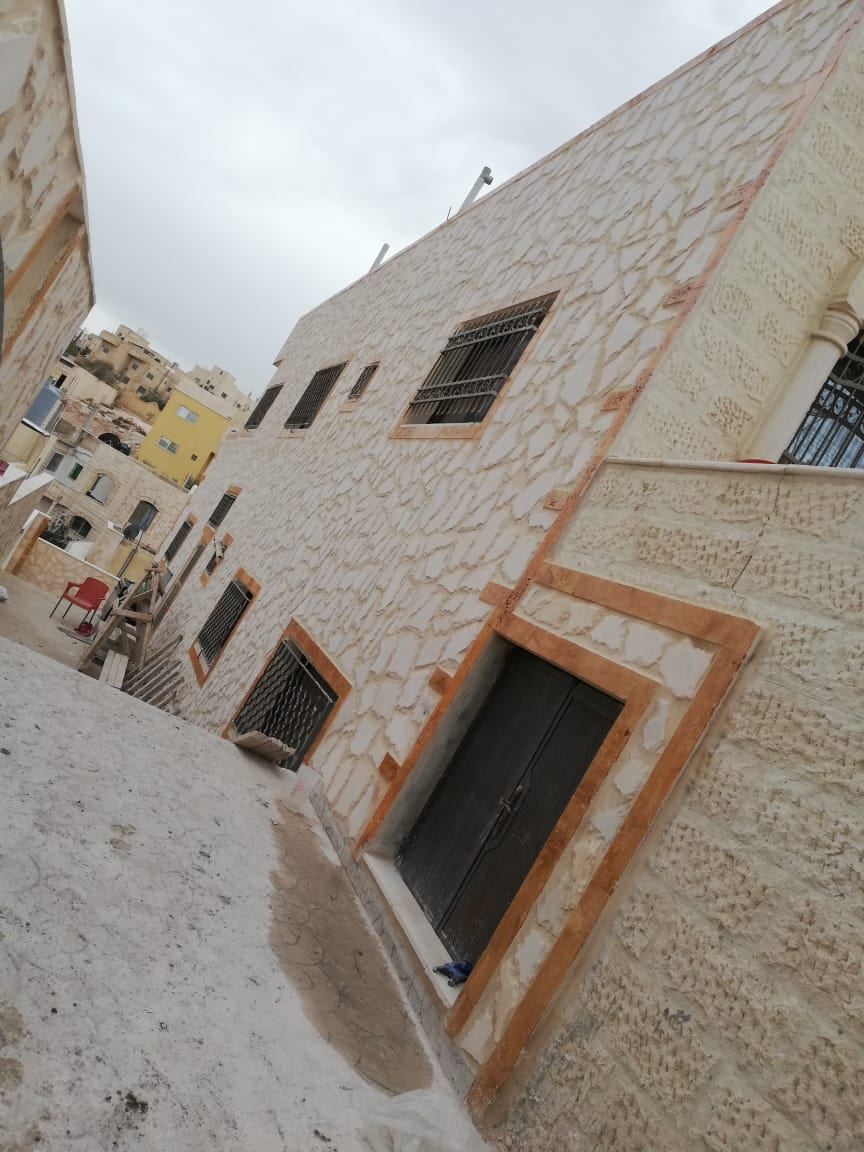 تركيب الشحف
لا تنسَ أنك شاهدت هذا الإعلان في عنكبوت
وتركيب شحف بكافه الديكورات ثمانيه تنكات...
