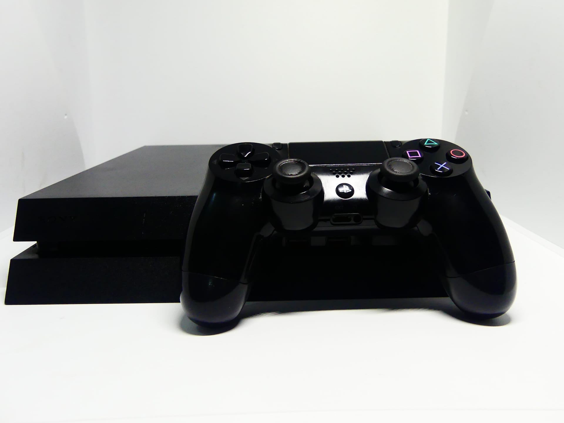ps4 بحال الوكالة
لا تنسَ أنك شاهدت هذا الإعلان في عنكبوت
Ps4 بحال الوكاالة
مختوومة من بلادها...