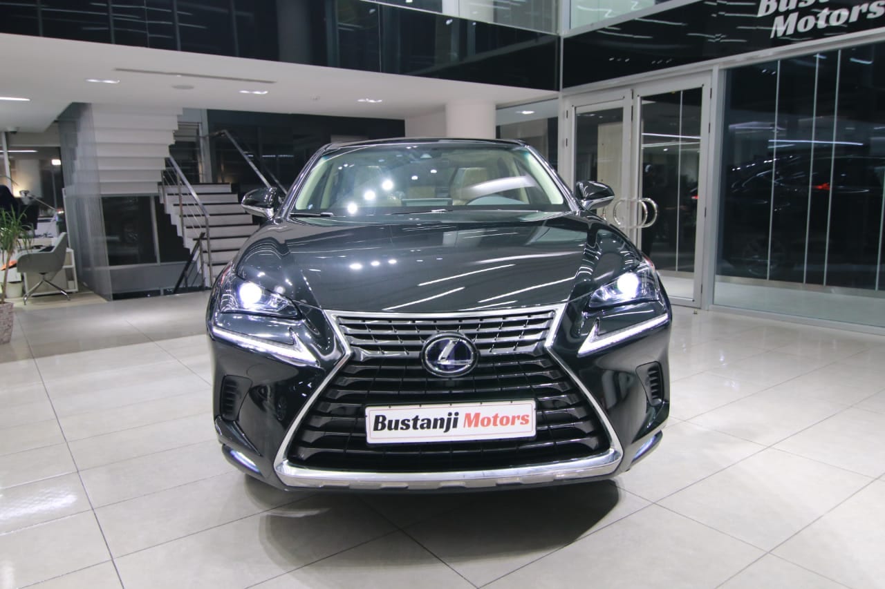 لــكزس NX300h 2018 عــداد صــفــر
لا تنسَ أنك شاهدت هذا الإعلان في عنكبوت
لــكزس NX300h 2018...