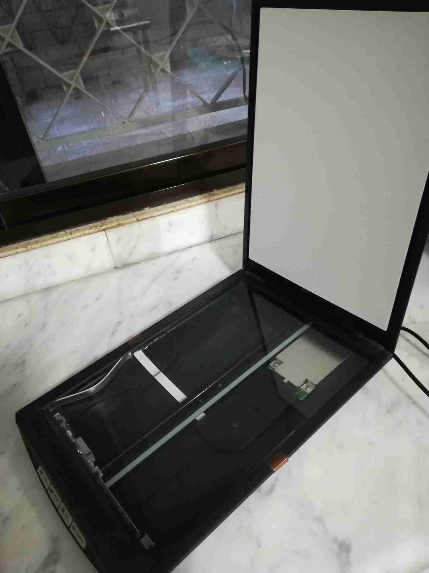 سكنر كانون canon lide 100
لا تنسَ أنك شاهدت هذا الإعلان في عنكبوت
بحاله الجديد...