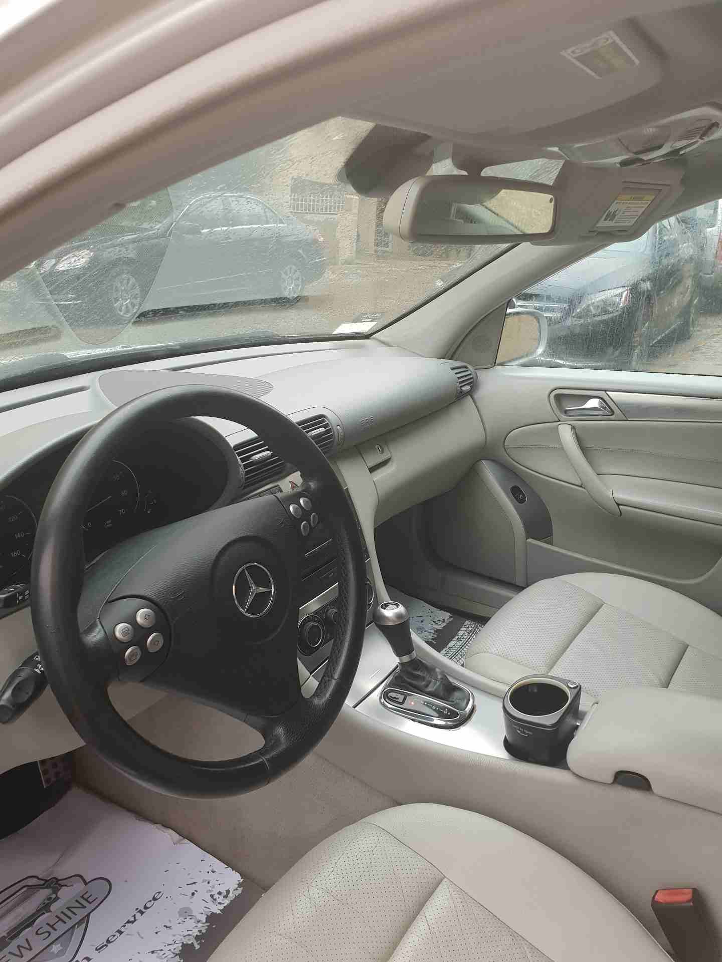 Mercedes c-class 2005 الإعفاءات
لا تنسَ أنك شاهدت هذا الإعلان في عنكبوت
مرسيدس 2005 c230
1800 cc...