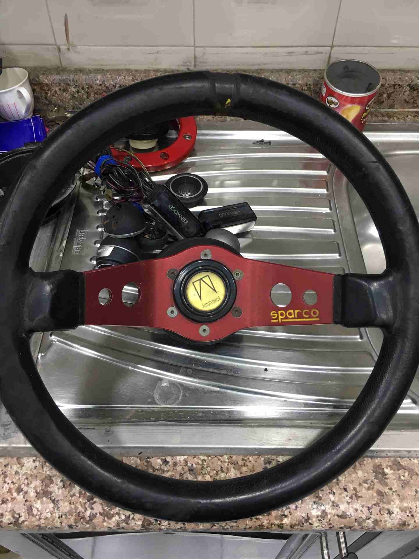 طارات ستيرنح رياضي مميز أصلي MOMO / Sparco / Nardi
لا تنسَ أنك شاهدت هذا الإعلان في عنكبوت
بحالة...