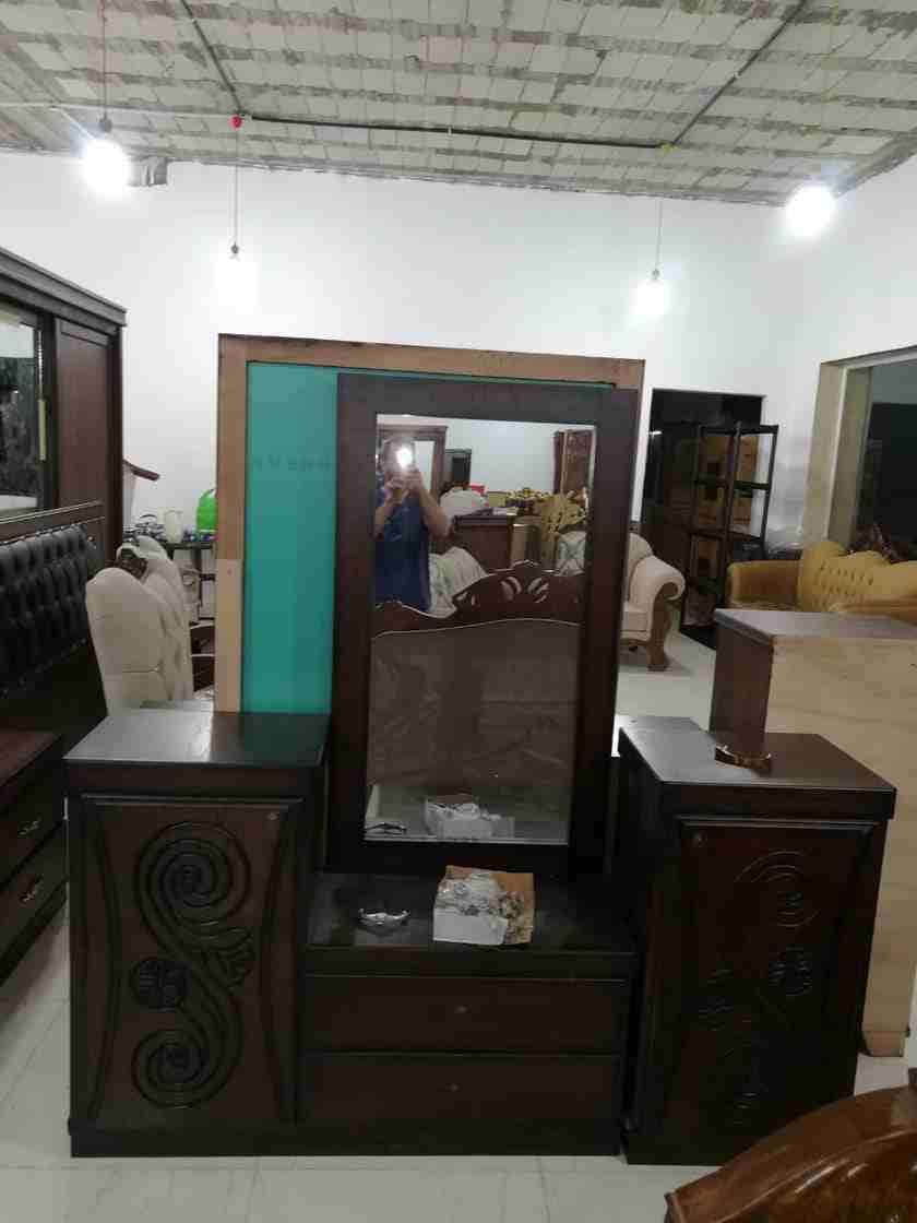 غرف نوم تفصيل
لا تنسَ أنك شاهدت هذا الإعلان في عنكبوت
غرف نوم تفصيل خشب لاتيه 18 مكفول ثقيل مع فر...