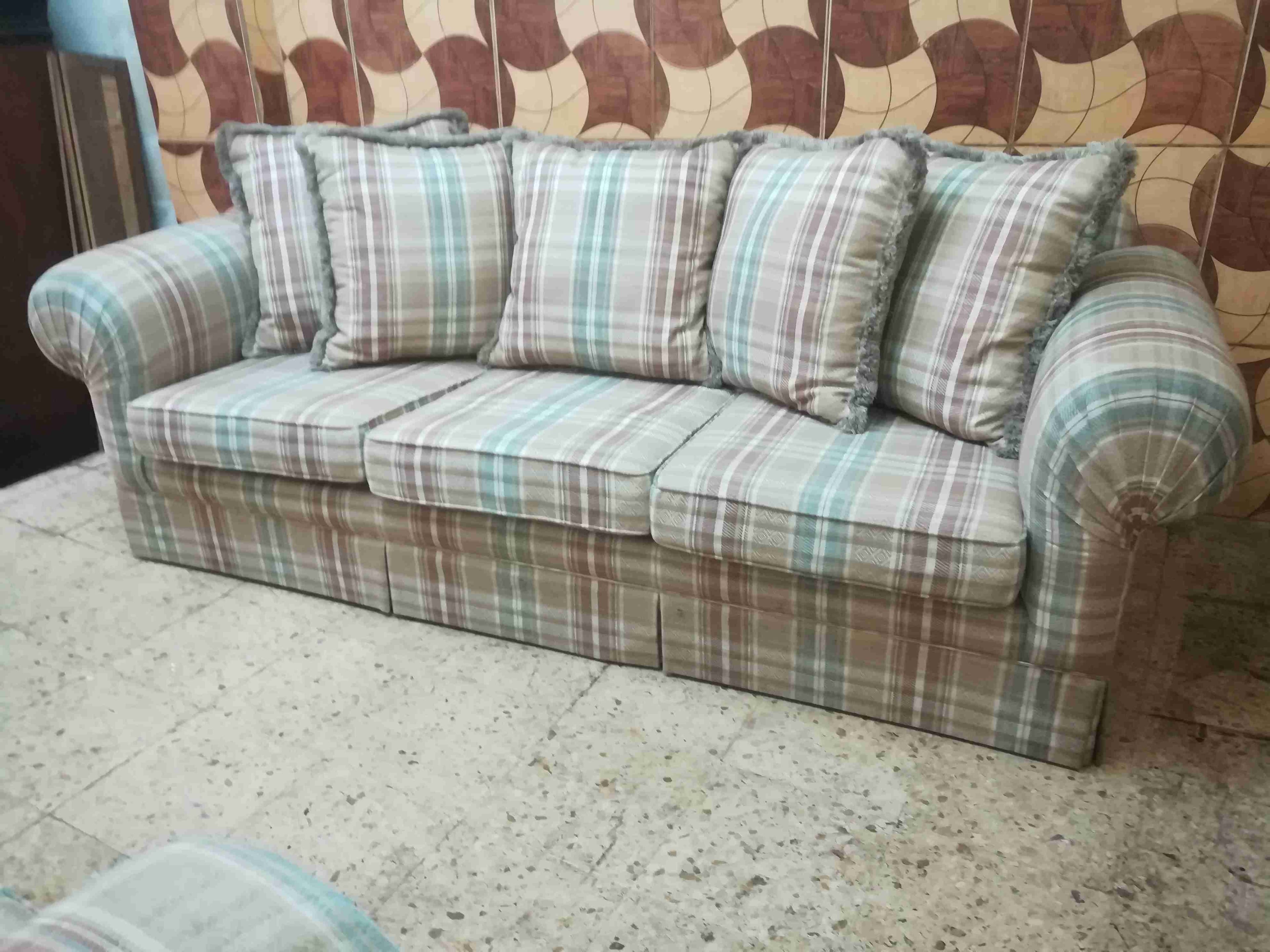 طقم كنب أمريكي ميداس مع طاولاته
لا تنسَ أنك شاهدت هذا الإعلان في عنكبوت
خشب سويد كندي وزان ثق...