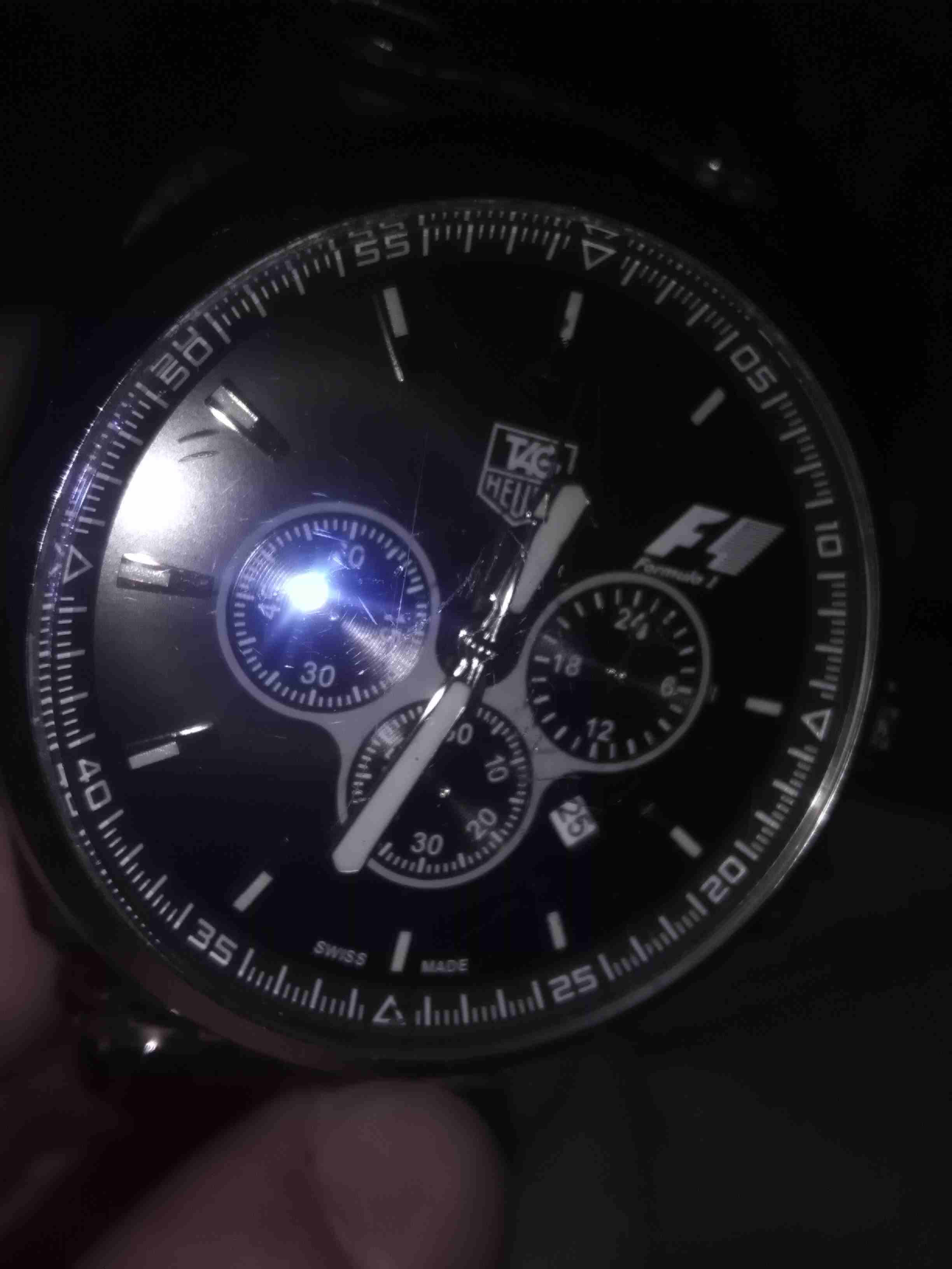 TAGHeuer
لا تنسَ أنك شاهدت هذا الإعلان في عنكبوت
ساعه اصليه تاج هيور
جميع العدادات شغاله ثواني و...