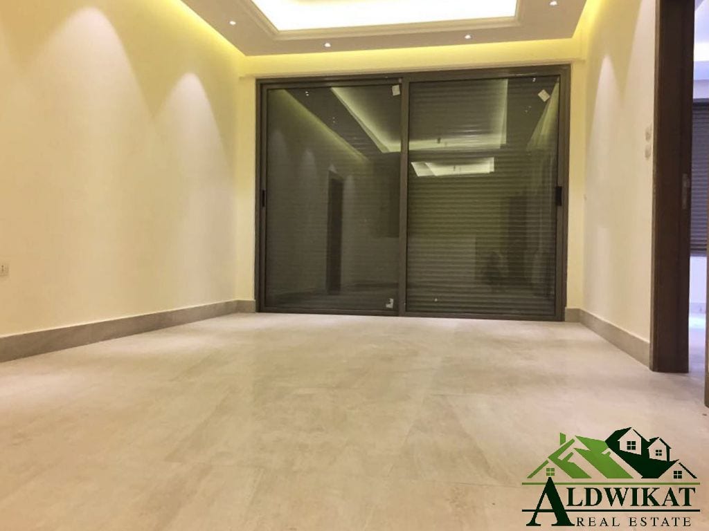 شقة مميزة طابقية للايجار في اجمل مناطق دابوق ( المنش ) , مساحة البناء 270 م
لا تنسَ أنك شاهدت هذا الإعلان في عنكبوت...