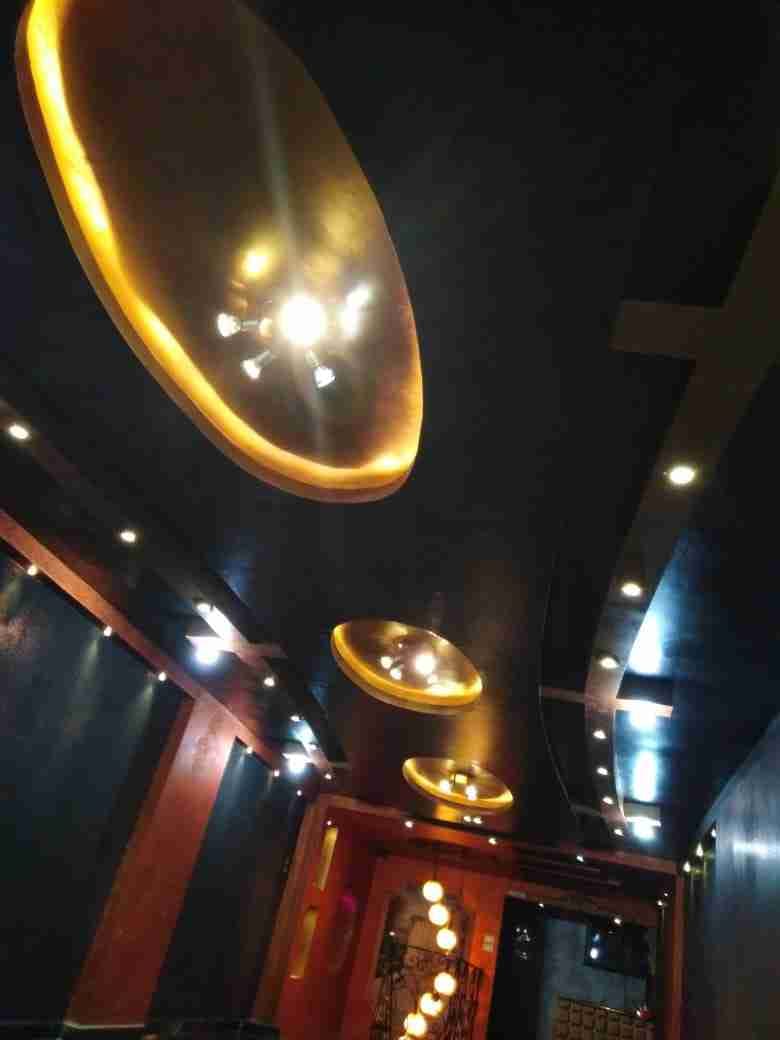 معرض تجاري طابقين بديكورات مميزه للايجار بخلو
لا تنسَ أنك شاهدت هذا الإعلان في عنكبوت
معرض طا...