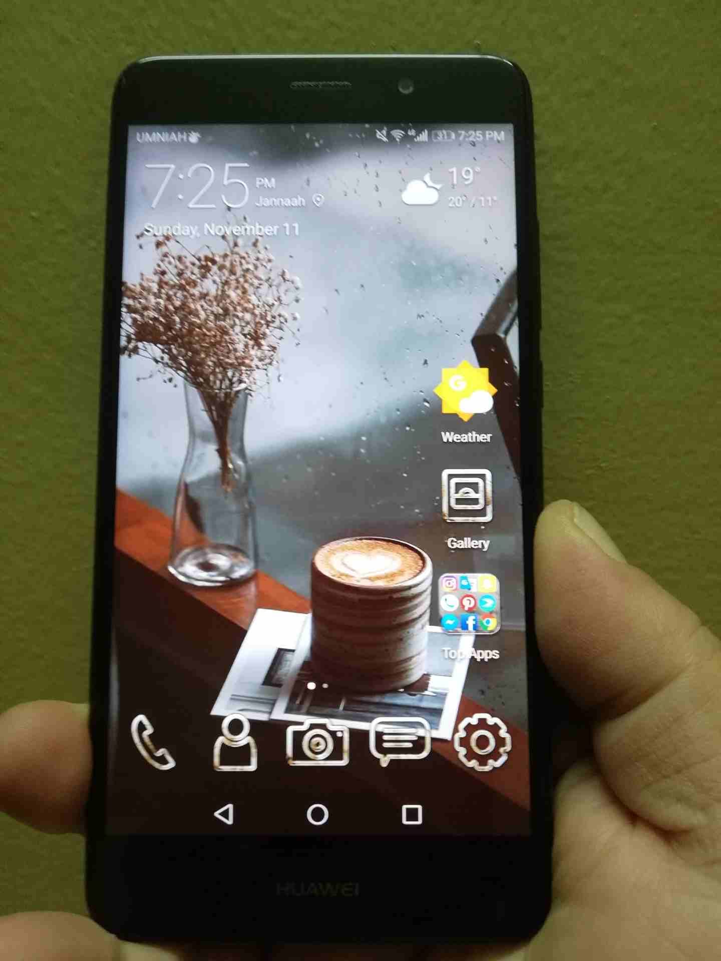 32G Y 7 Prime 2017
لا تنسَ أنك شاهدت هذا الإعلان في عنكبوت
32G ذاكرة 4g نظيف جدا ولا شخط معاه سم...