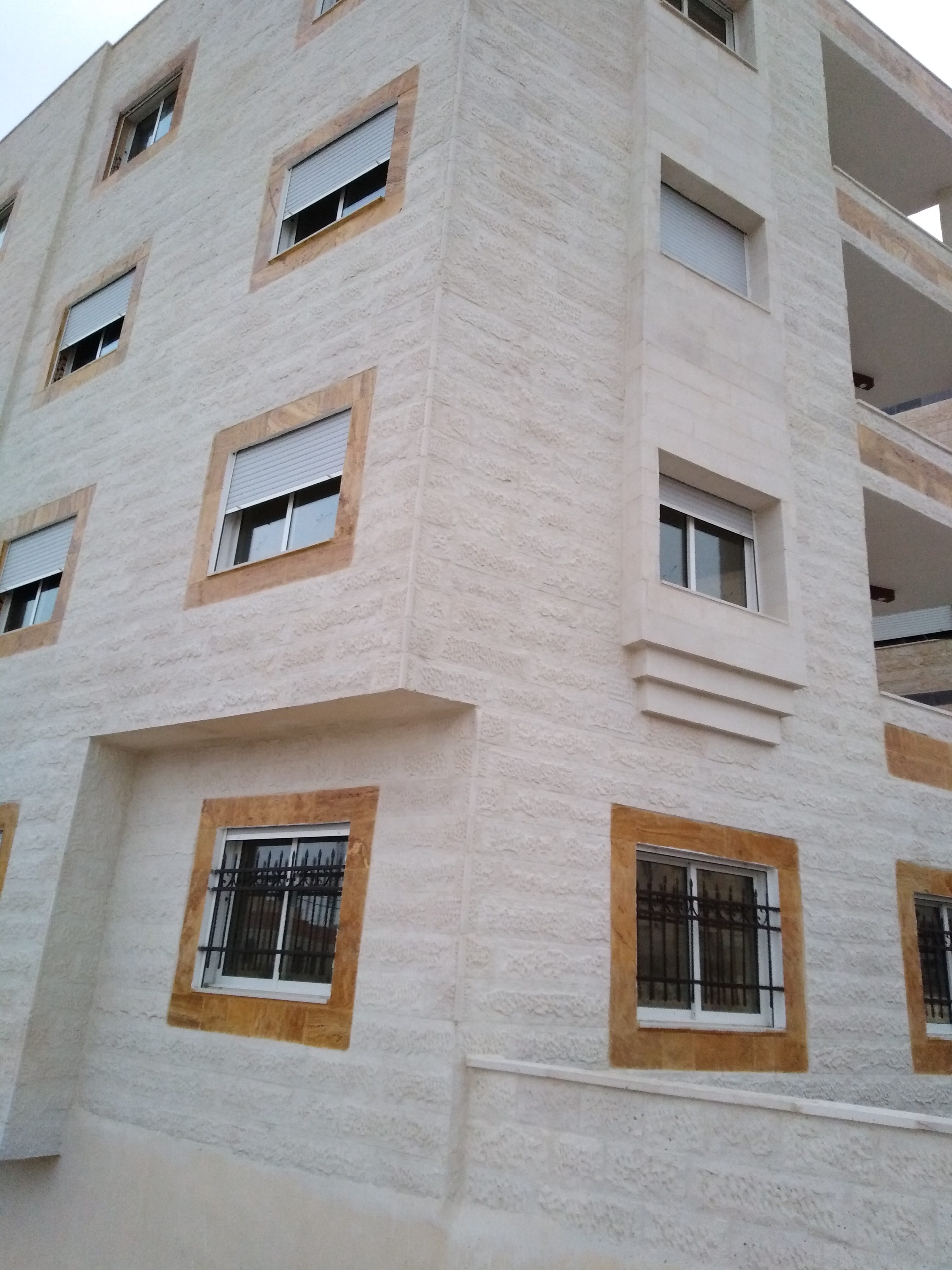شقه للبيع فى ابو نصير بجانب البحريه بسعر مغري جدا من المالك
لا تنسَ أنك شاهدت هذا الإعلان في عنكبوت...