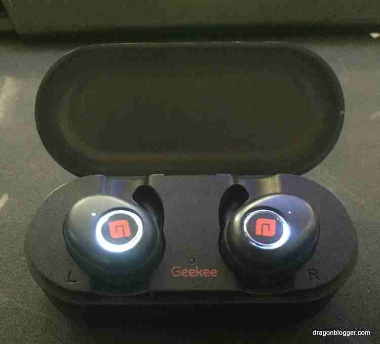 true wireless earpuds سماعات
لا تنسَ أنك شاهدت هذا الإعلان في عنكبوت
true wireless earpuds سماعات...