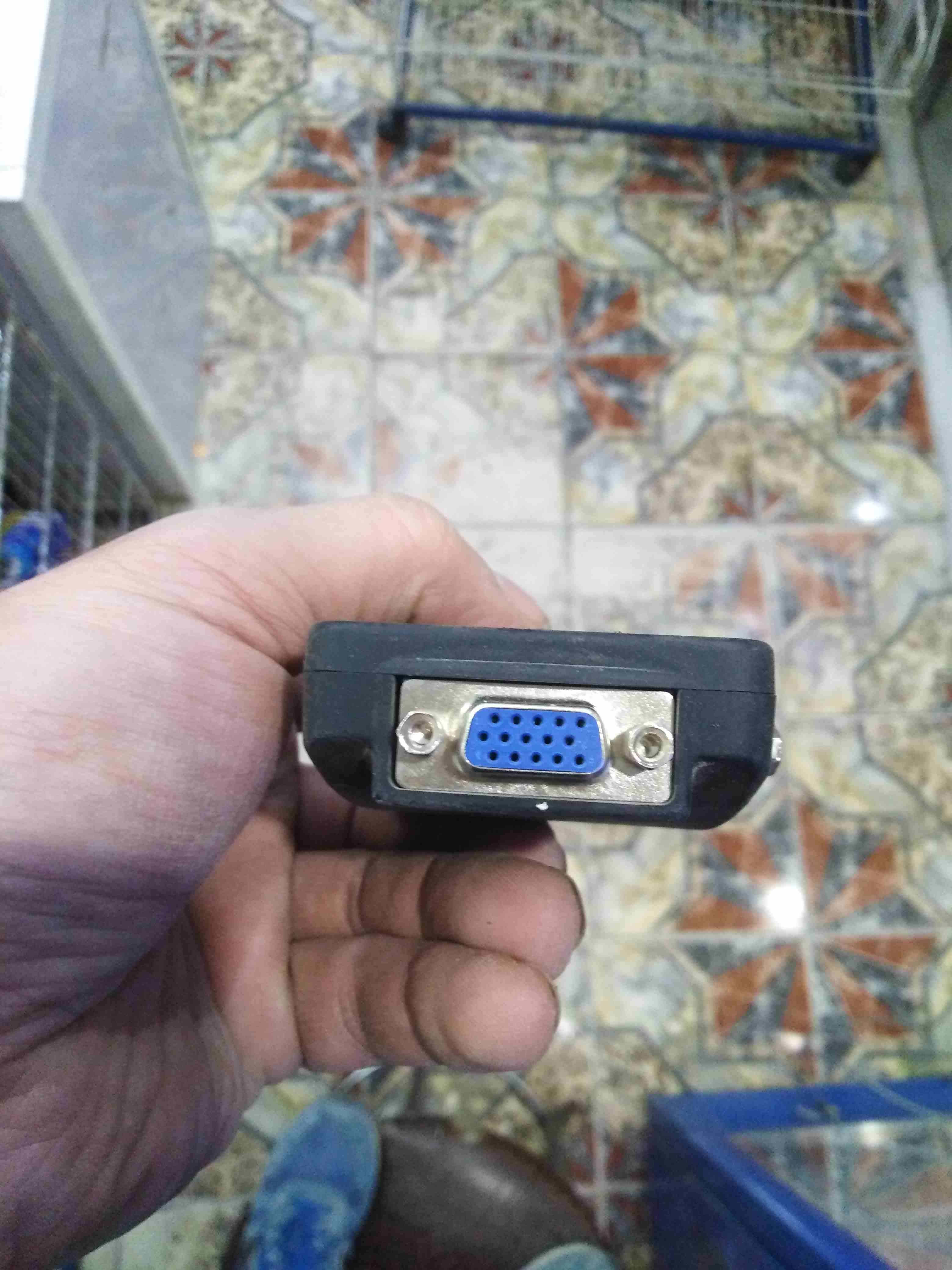 مطلوب محول صورة من vga ل فيديو او من vga ل hd
لا تنسَ أنك شاهدت هذا الإعلان في عنكبوت
للتواصل 077...