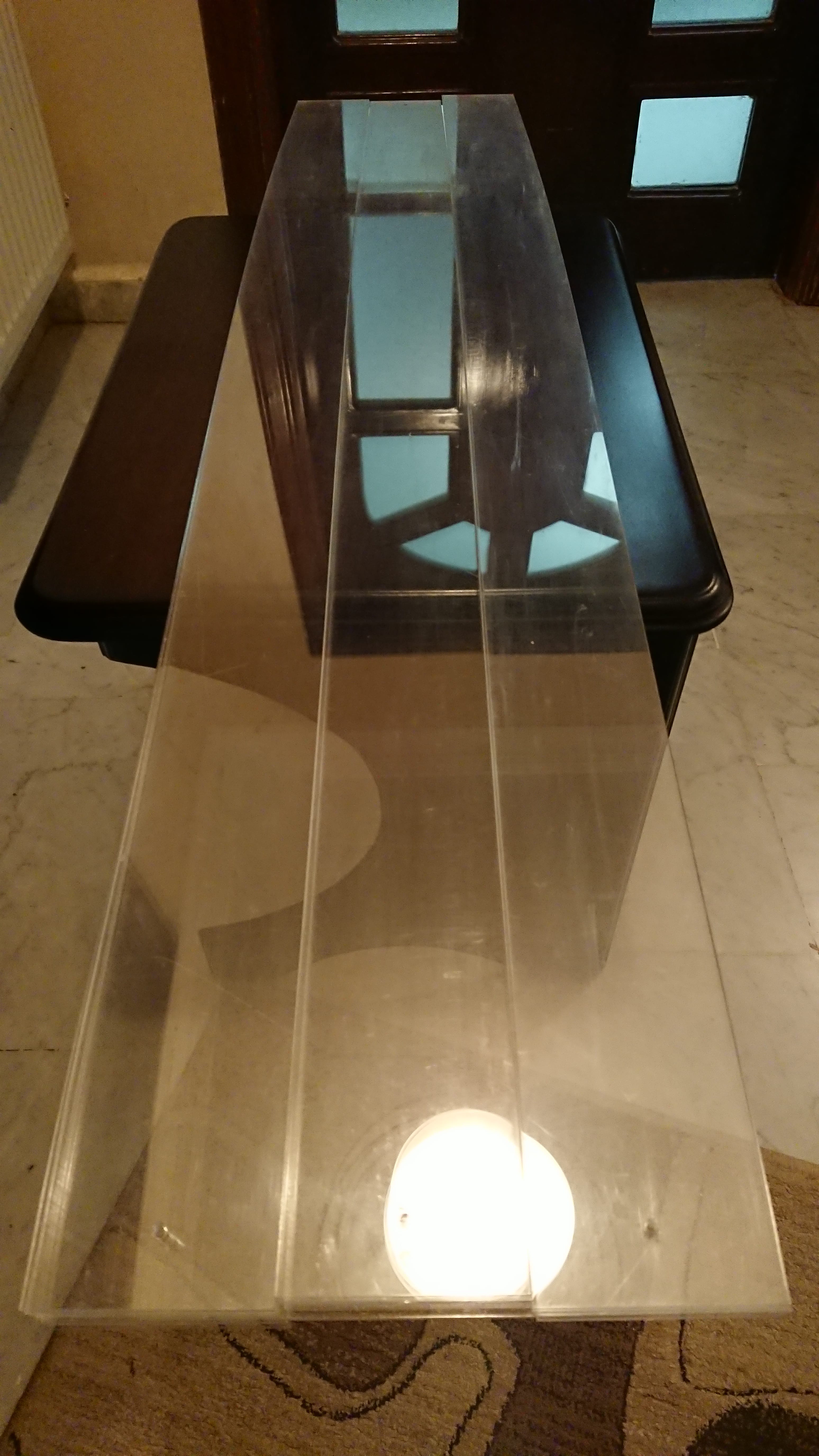 There is New Glass - Mirrors at a special price
لا تنسَ أنك شاهدت هذا الإعلان في عنكبوت
18 لو...