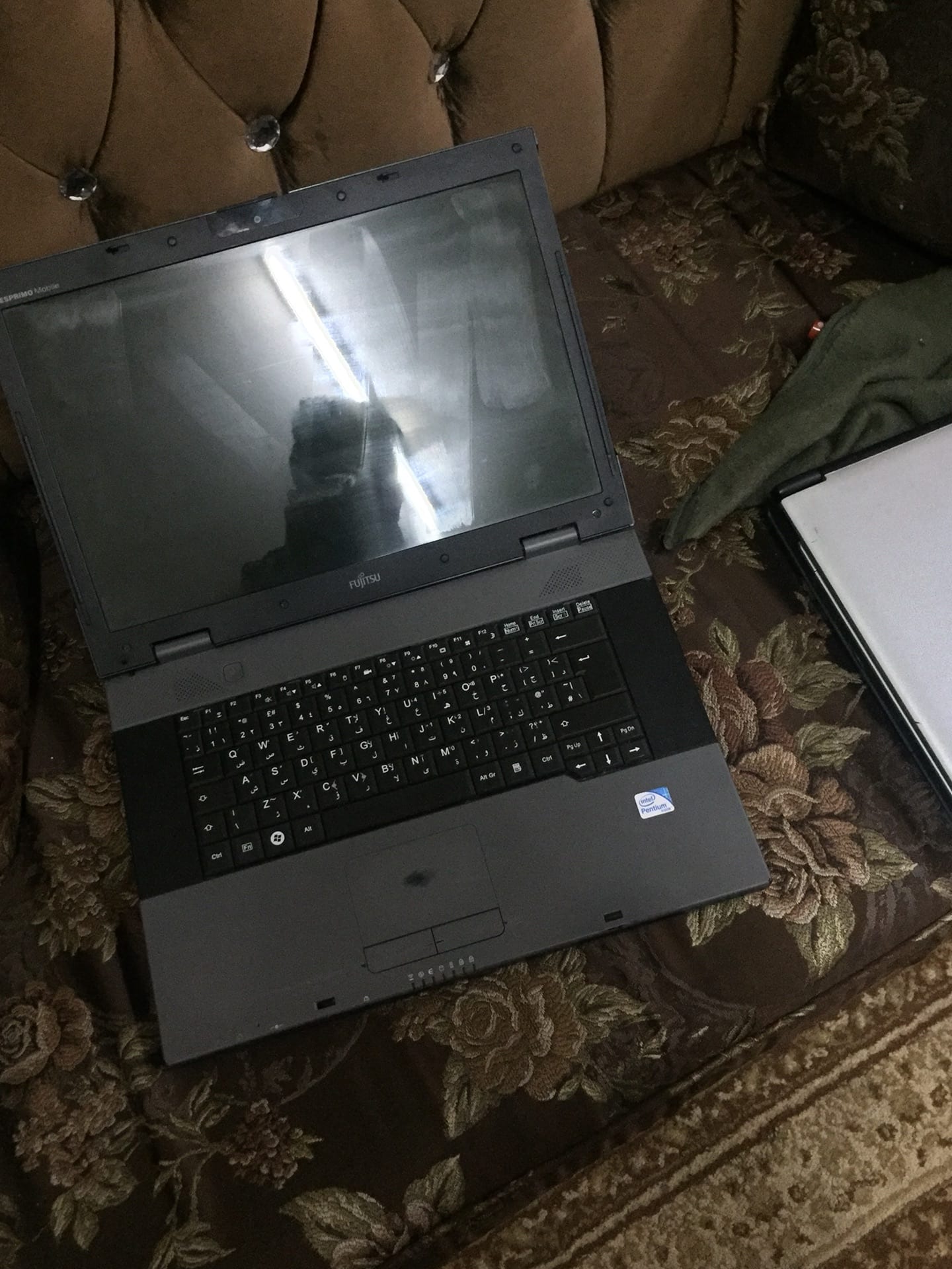 الجهاز شبه جديد للبيع بسعر مغري جدا و بمواصفات عاليه
لا تنسَ أنك شاهدت هذا الإعلان في عنكبوت...