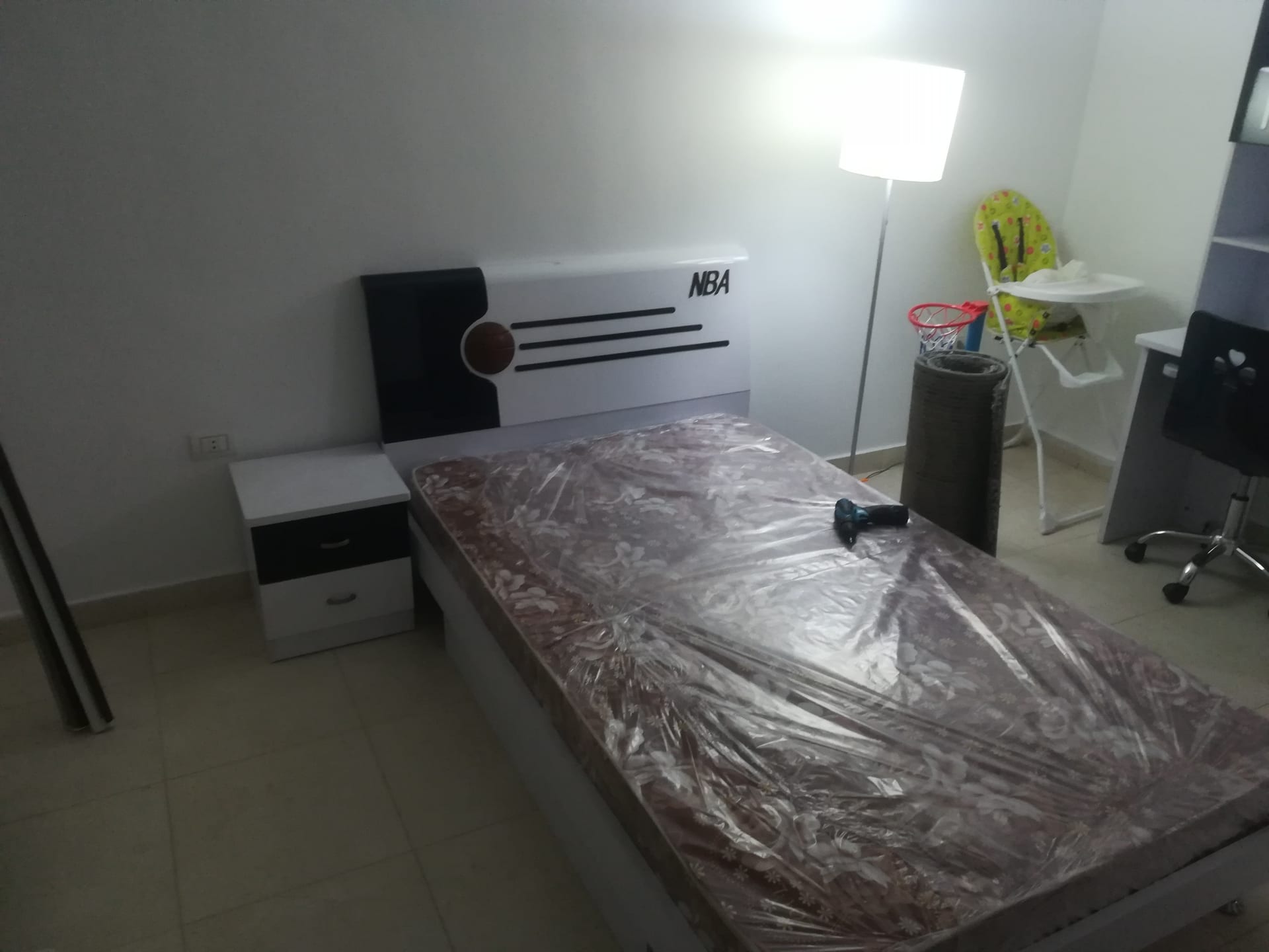 نجار متنقل فك تركيب جميع انواع غرف النوم والاثاث باقل الاسعار
لا تنسَ أنك شاهدت هذا الإعلان في عنكبوت...