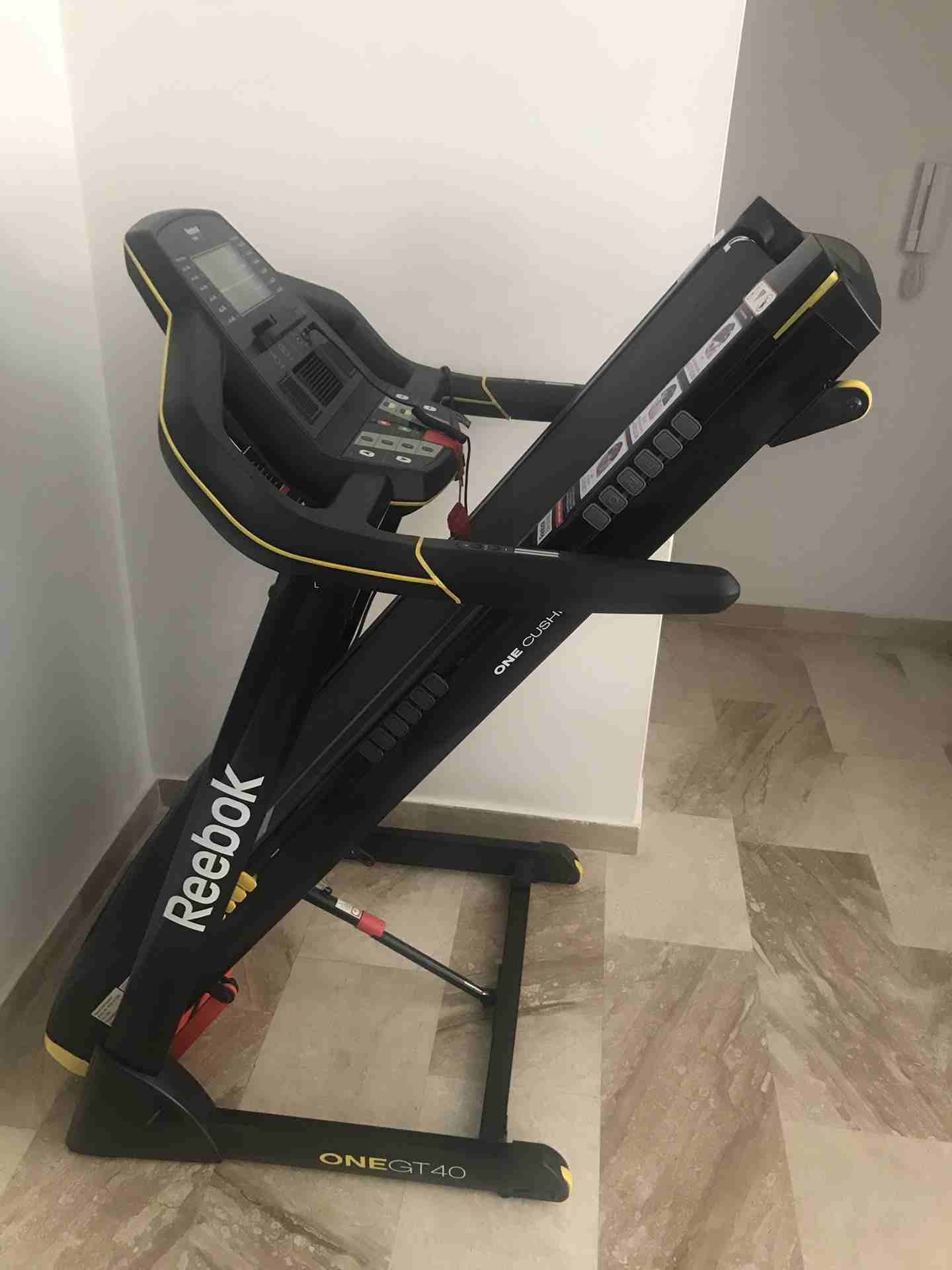 Treadmil Reebok جهاز ركض
لا تنسَ أنك شاهدت هذا الإعلان في عنكبوت
Treadmil Reebok for sale in a pe...
