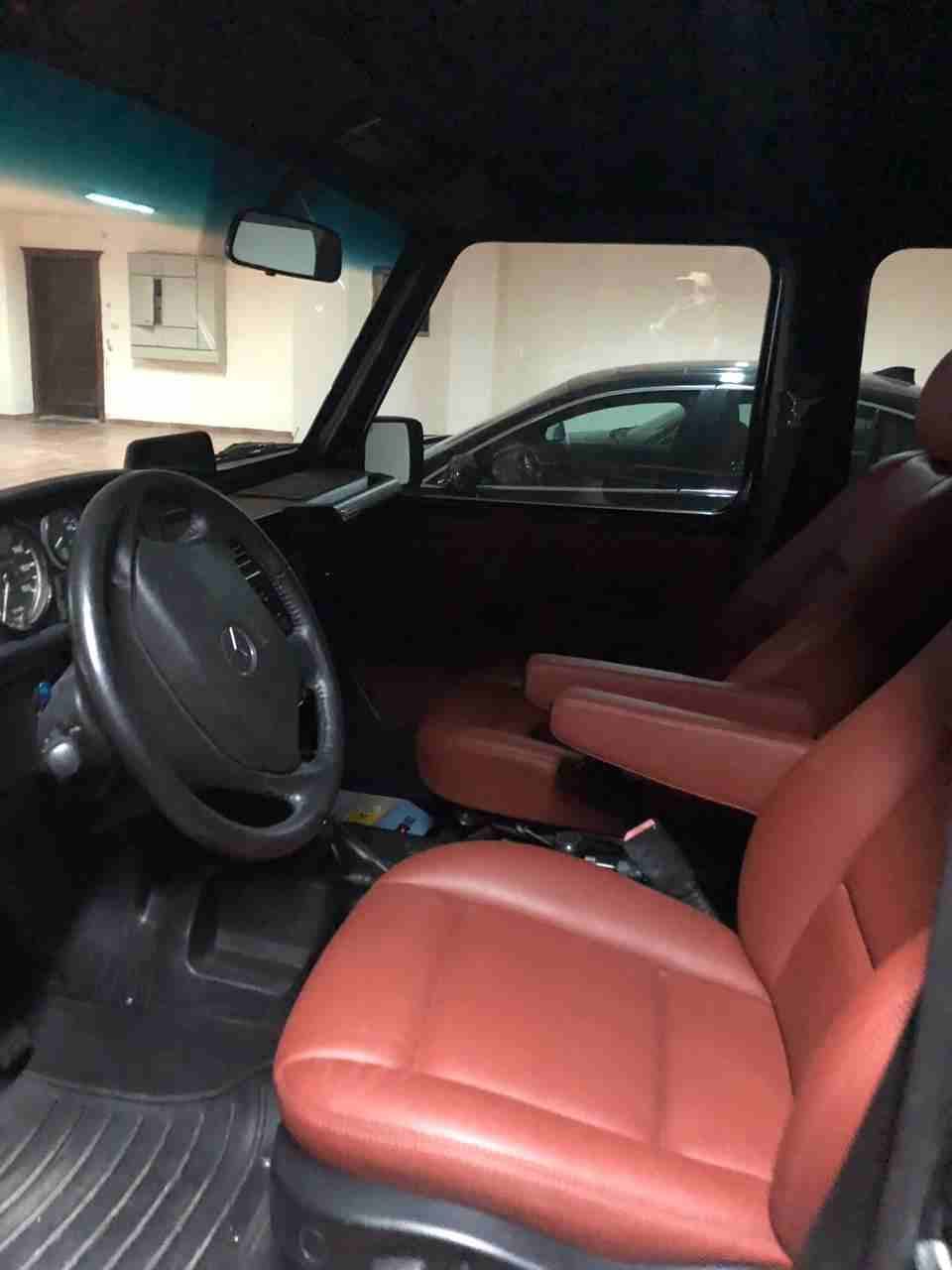 G-CLASS
لا تنسَ أنك شاهدت هذا الإعلان في عنكبوت
سيارة ج-كلاس موديل الثمانينات بس معدلة بودي 2010....