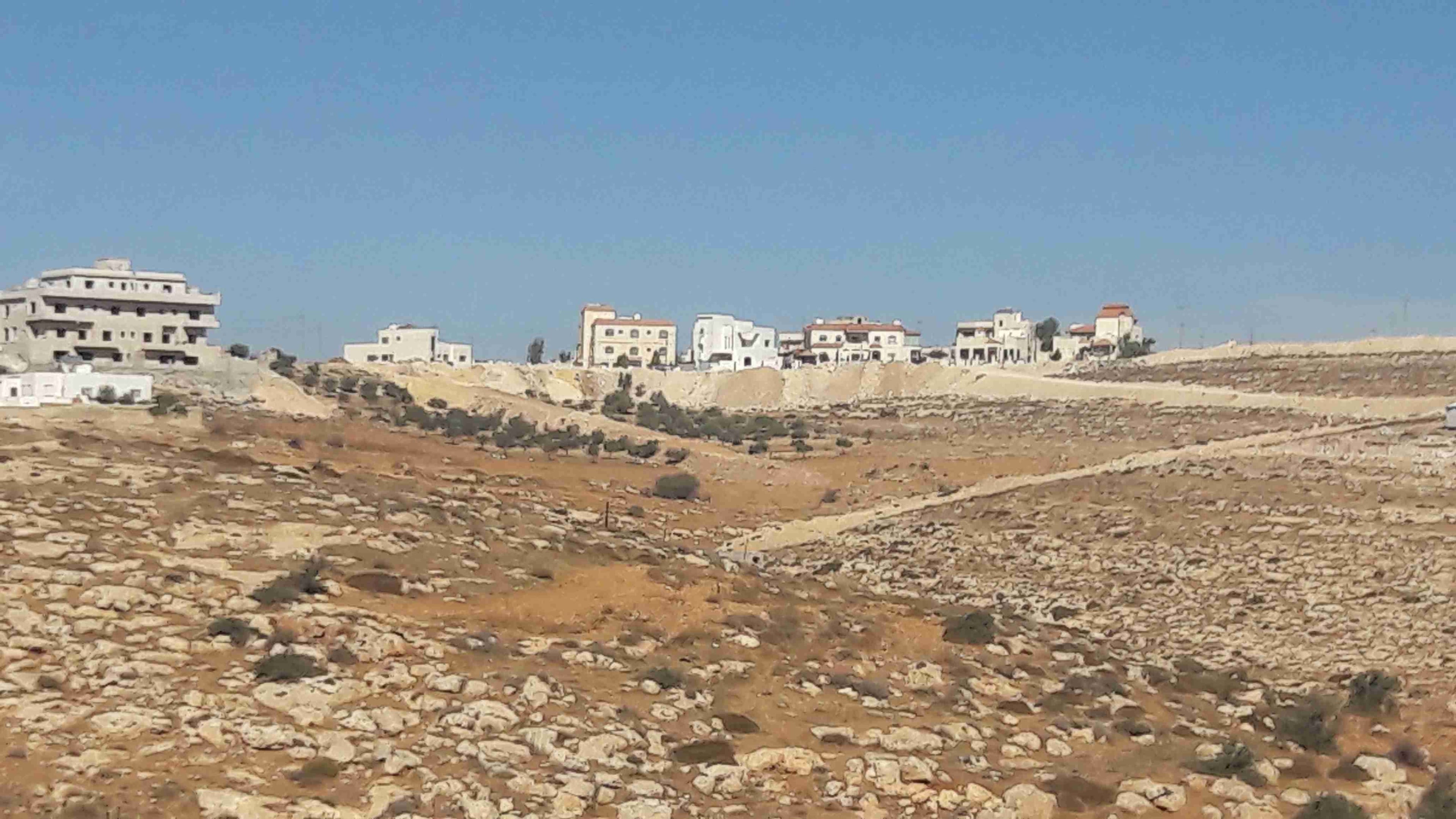 زينات الربوع / المكمان
لا تنسَ أنك شاهدت هذا الإعلان في عنكبوت
أرض 840 متر في اعلى قمم زينات...