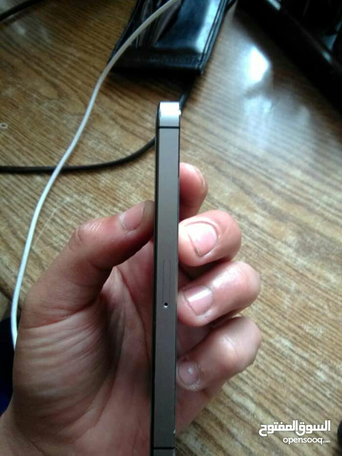 ايفون 5s فاصل ايكلاود
لا تنسَ أنك شاهدت هذا الإعلان في عنكبوت
ايفون 5s ممتازة بيلمع لمع فاصل...