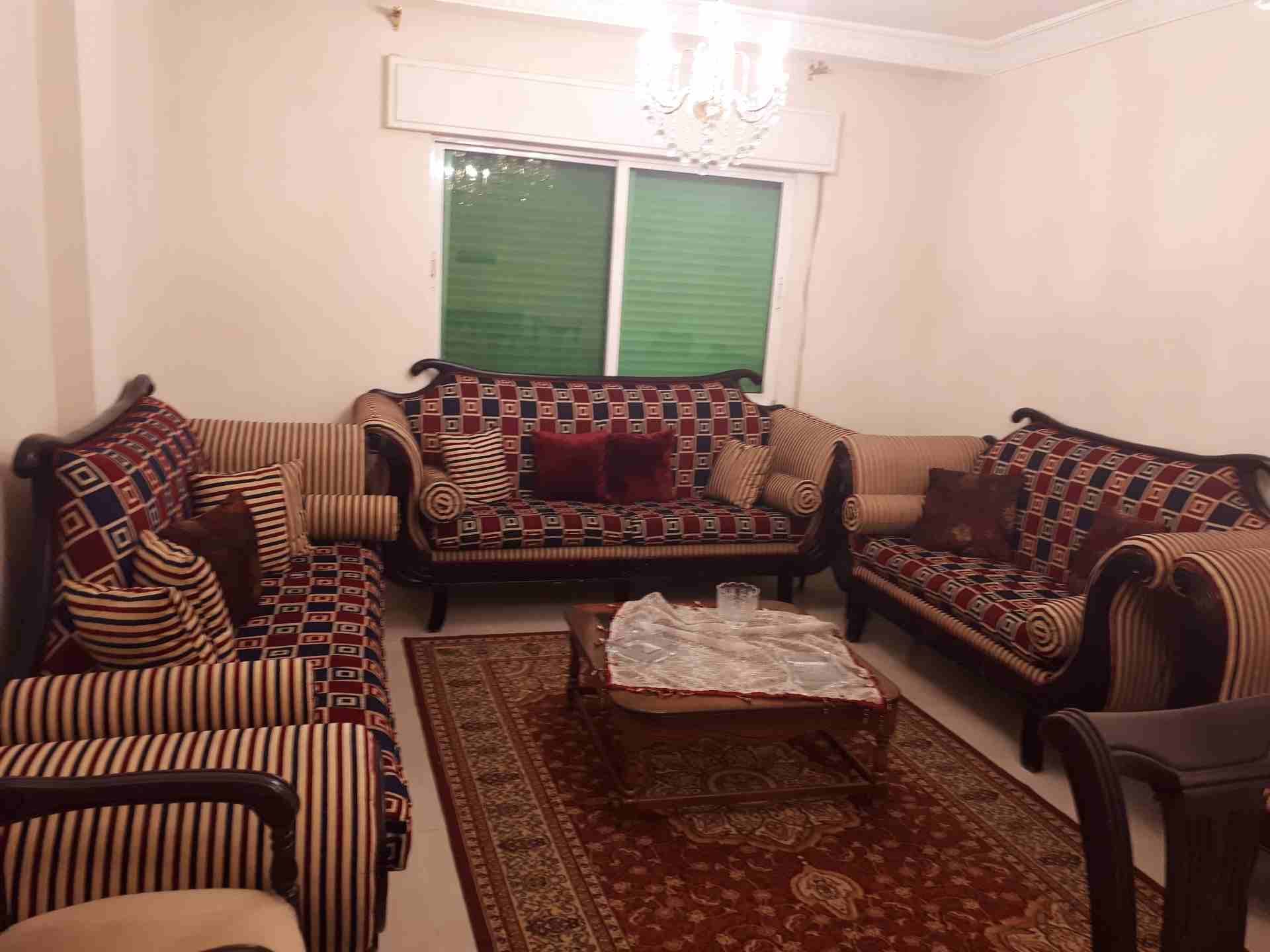 طقم كنب عشر مقاعد
لا تنسَ أنك شاهدت هذا الإعلان في عنكبوت
بحالة الوكاله البيع مستعجل بداعي السفر...