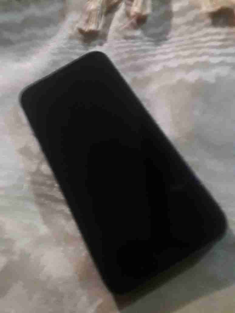 i phone 5 black ايفون 5
لا تنسَ أنك شاهدت هذا الإعلان في عنكبوت
ايفون 5 بحالة ممتازهًً نضيفً...