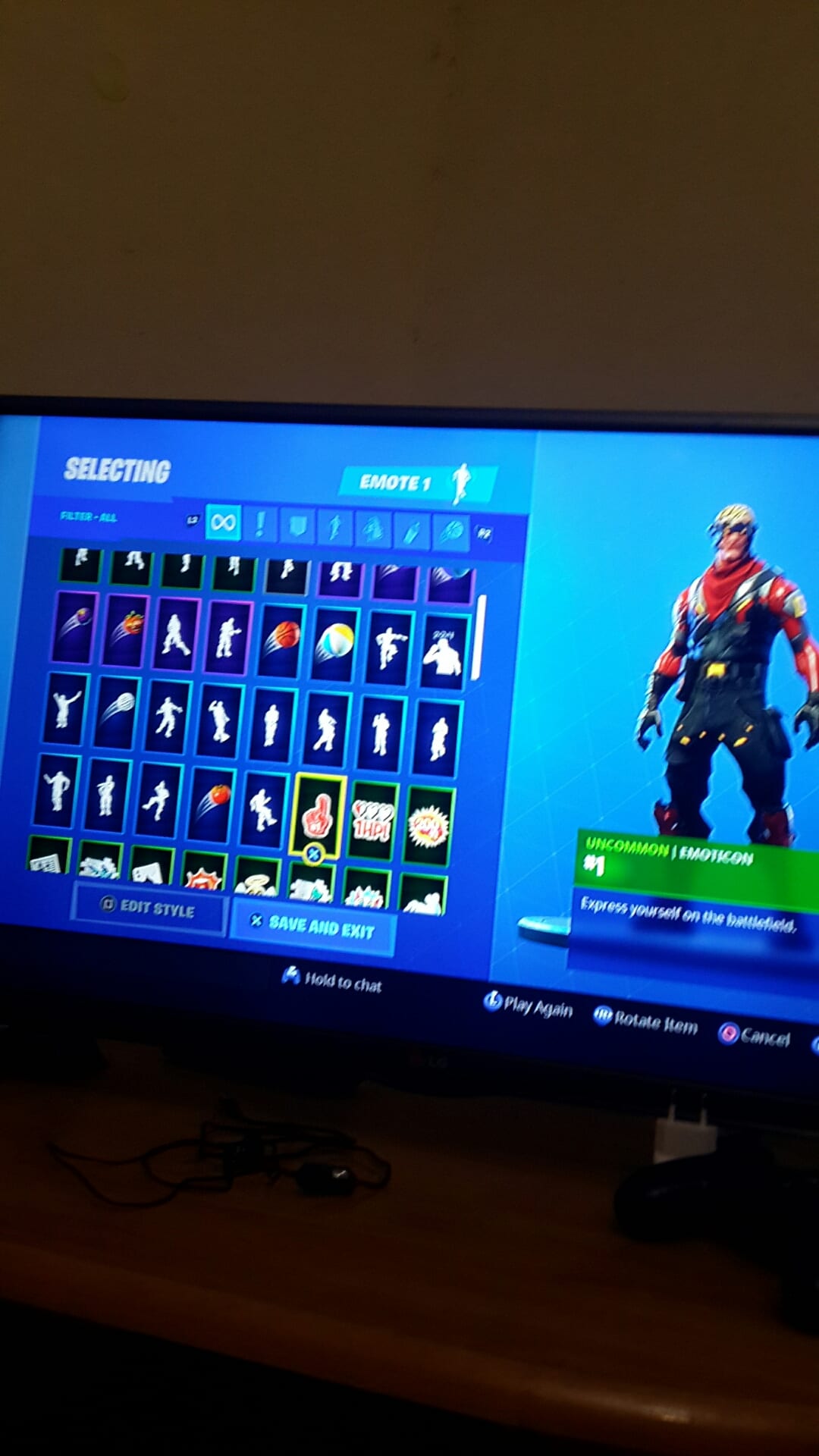 احساب فورت نايت فيه اسكنات وطور زومبي وسعر رخيصصص
لا تنسَ أنك شاهدت هذا الإعلان في عنكبوت
فيه...