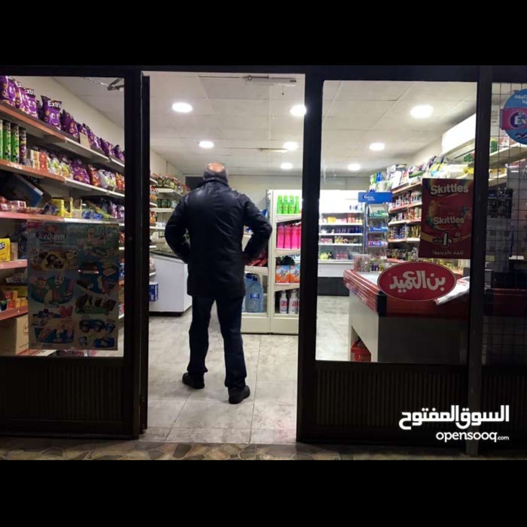 محل تجاري للايجار على الشارع الرئيسي
لا تنسَ أنك شاهدت هذا الإعلان في عنكبوت
محل تجاري للايجا...