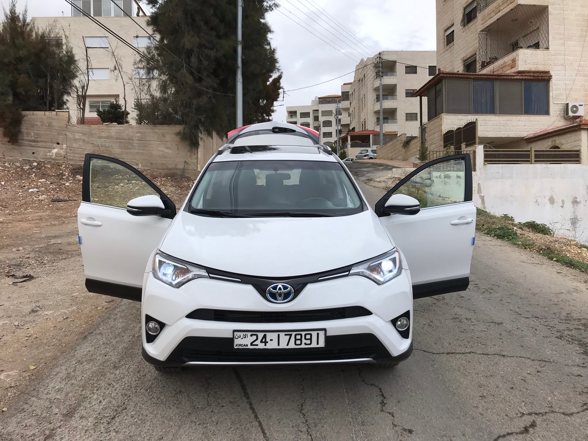 تويوتا راف فور بسعر مغري
لا تنسَ أنك شاهدت هذا الإعلان في عنكبوت
تويوتا راف فور XLE .. موديل...