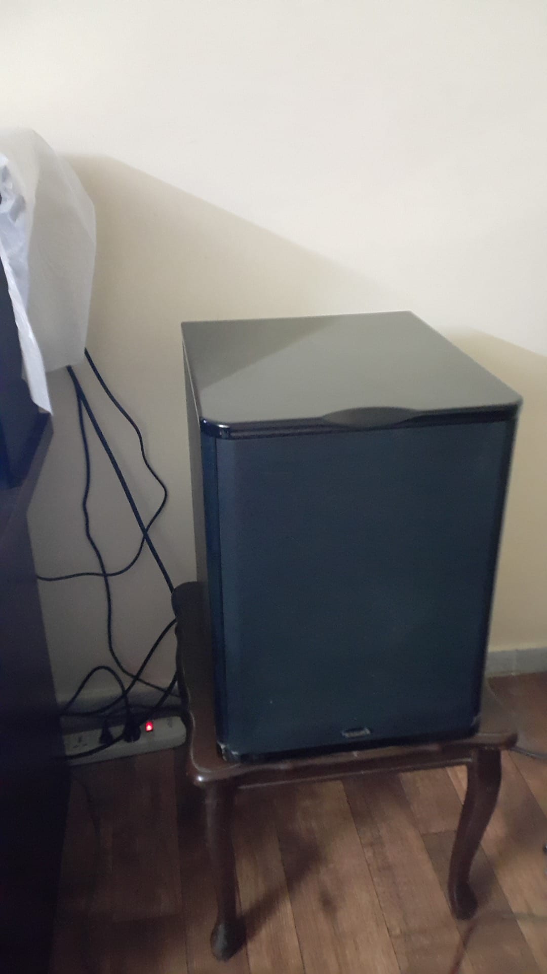 صب ووفر للبيع موديل Premier Acoustic PA-120 Titanium بحالة ممتازة
لا تنسَ أنك شاهدت هذا الإعلان في عنكبوت...
