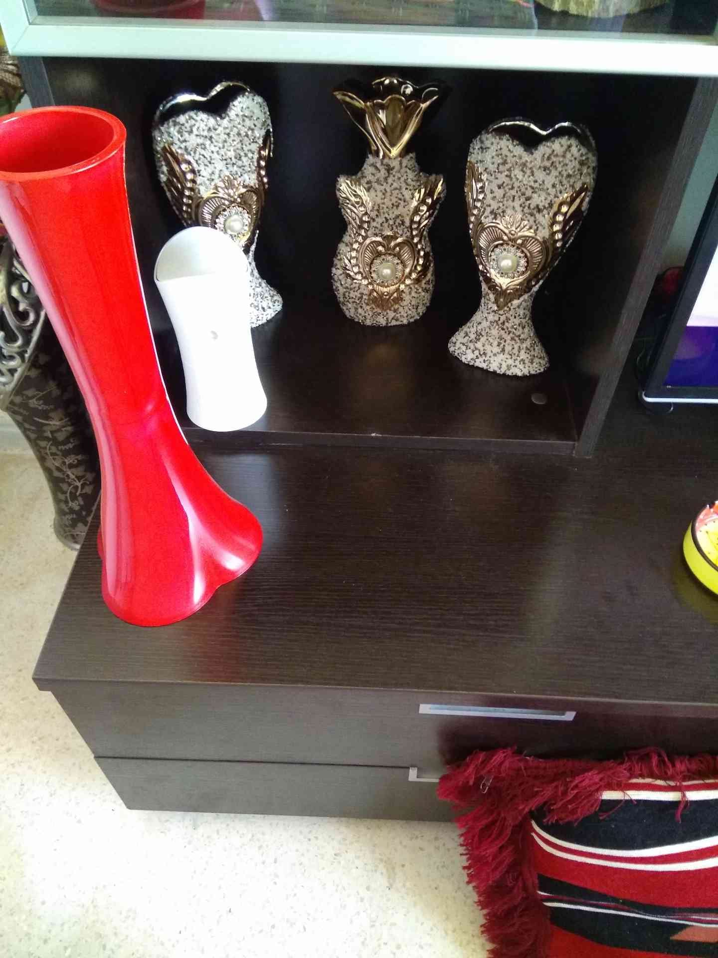 اغراض منوعة بحالة الوكالة للبيع
لا تنسَ أنك شاهدت هذا الإعلان في عنكبوت
صوبات ومكنسة كهربائية...